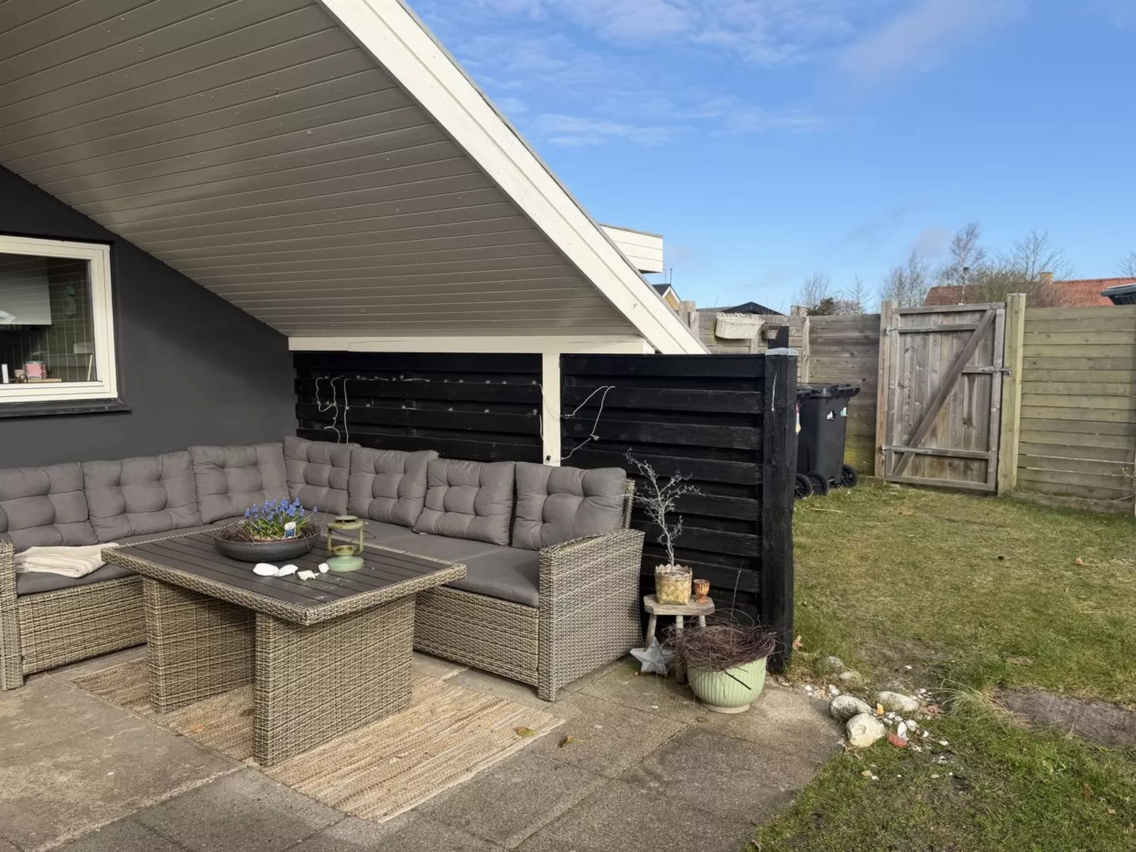 "Bo" - 250m from the sea