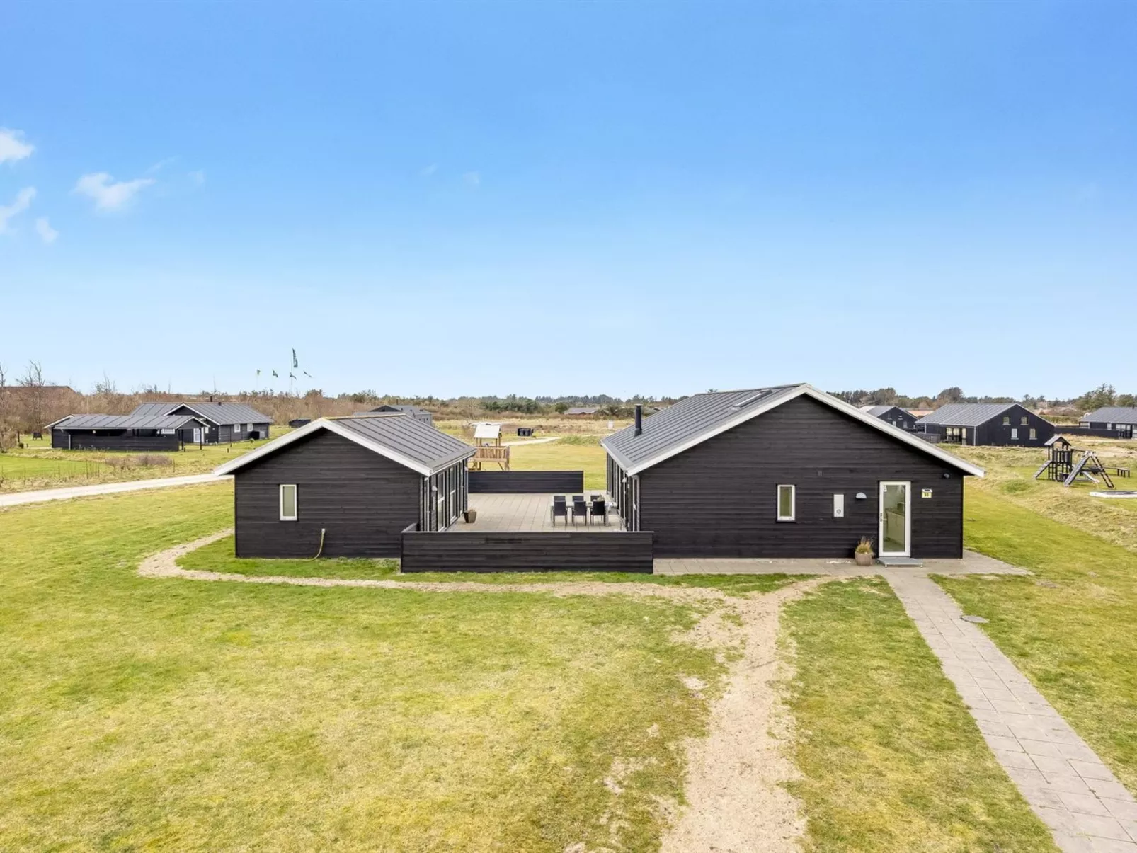 "Tatiane" - 1.5km from the sea