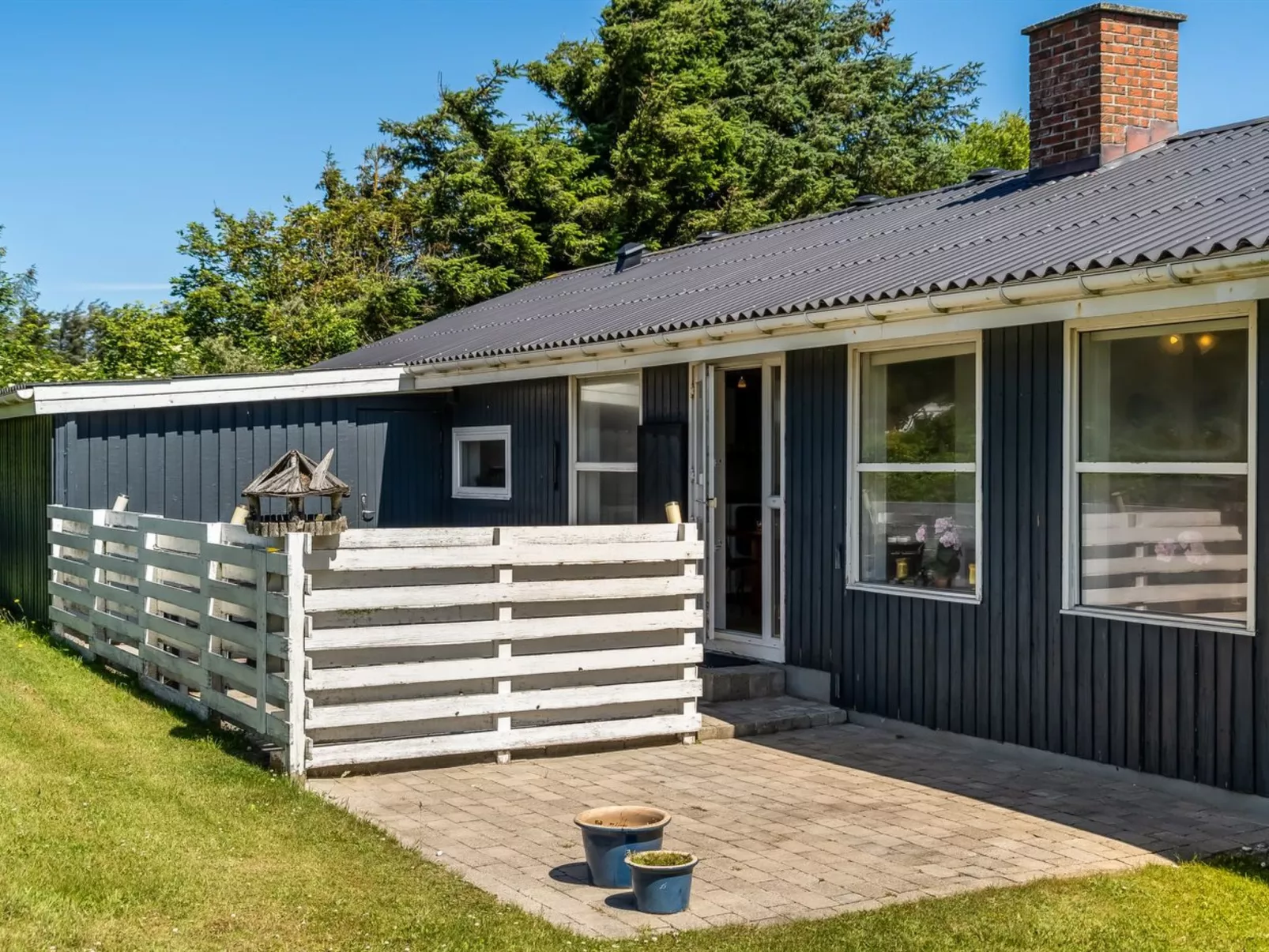 "Vilhelmiina" - 350m from the sea - Buiten