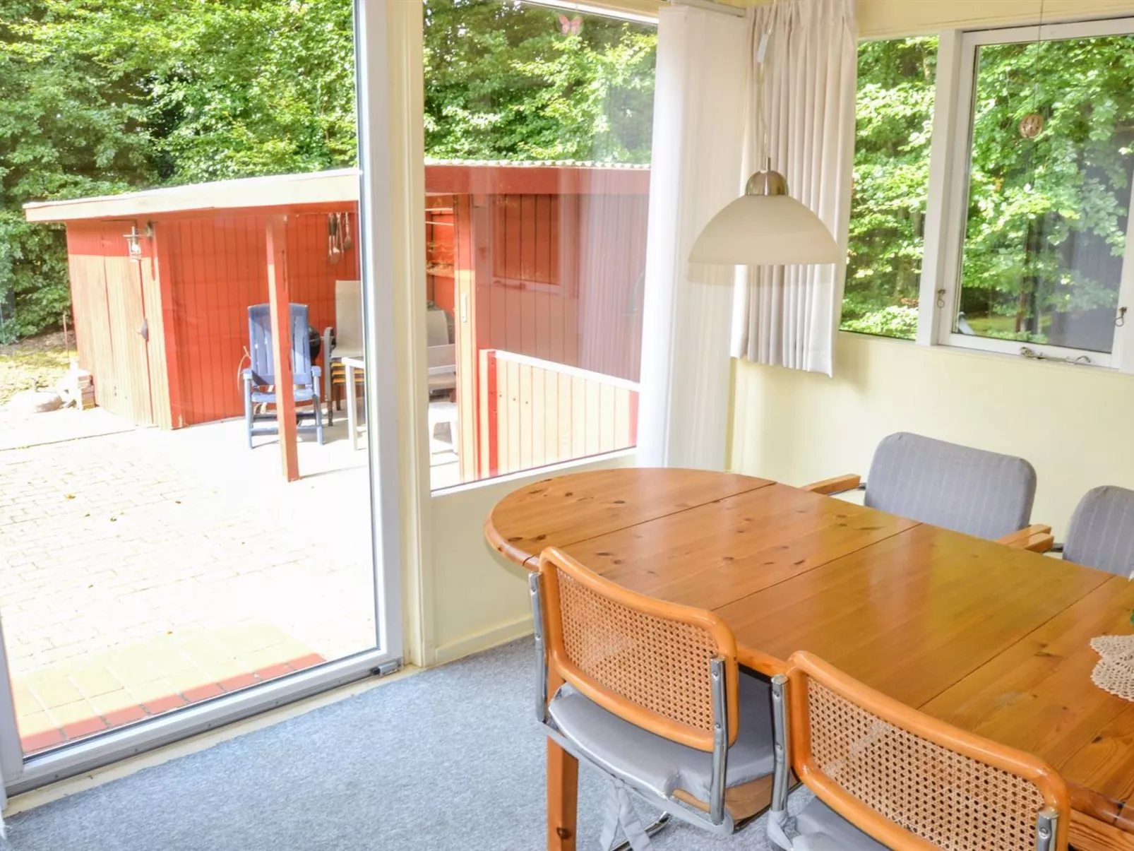 "Friderica" - 30km from the sea - Binnen