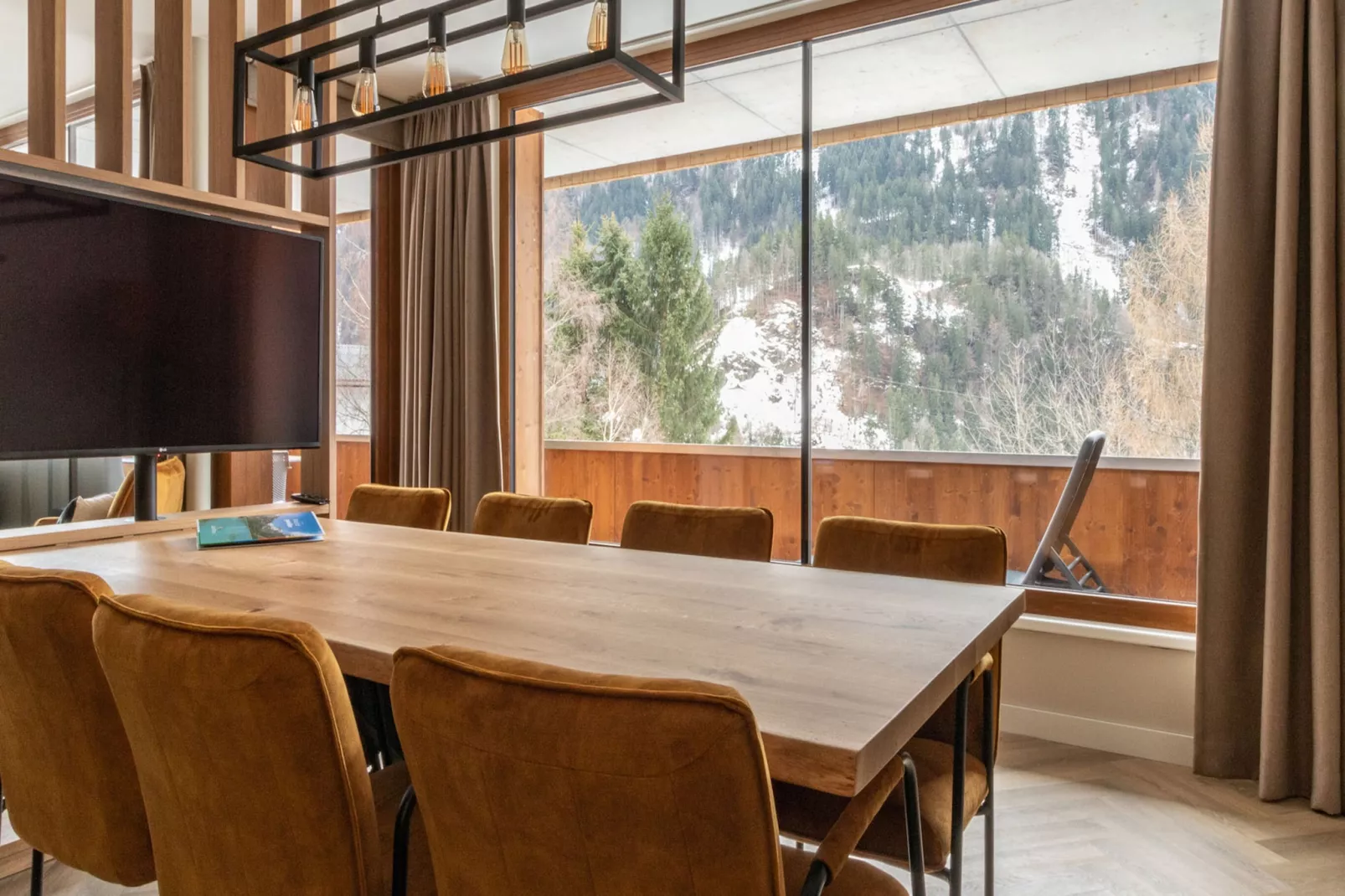 Resort Silvretta 12 - Woonkamer