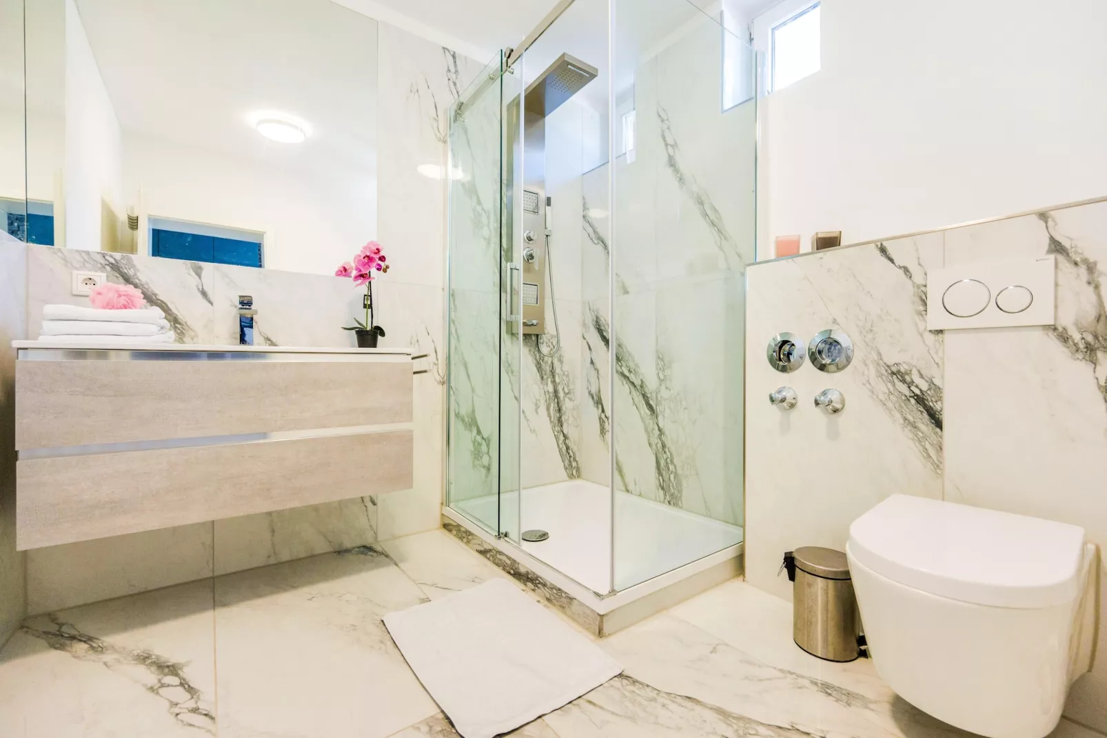 Apartment für Monteure Bad Camberg - Badkamer