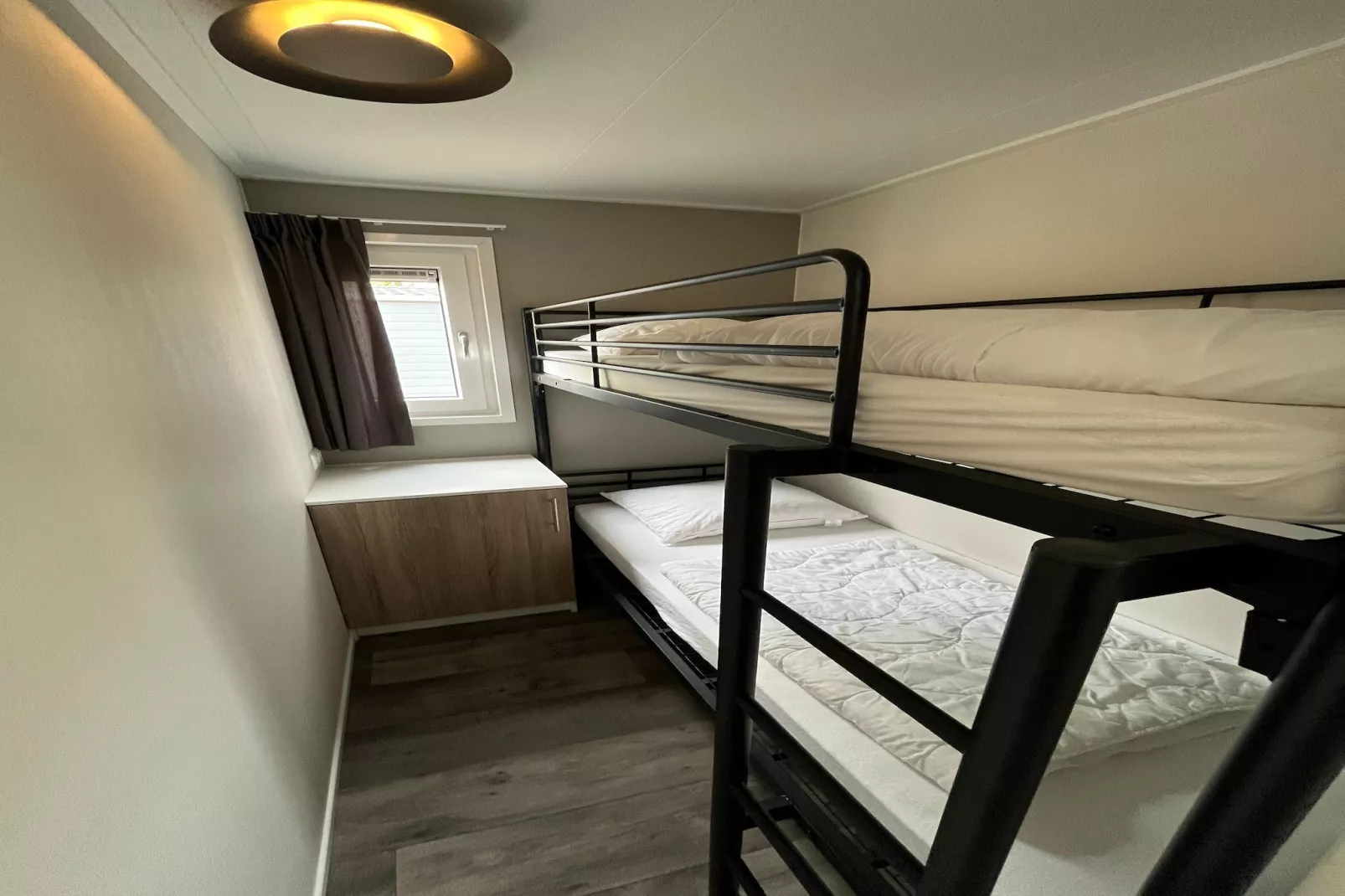 Vakantiepark Bergumermeer 11 - Slaapkamer