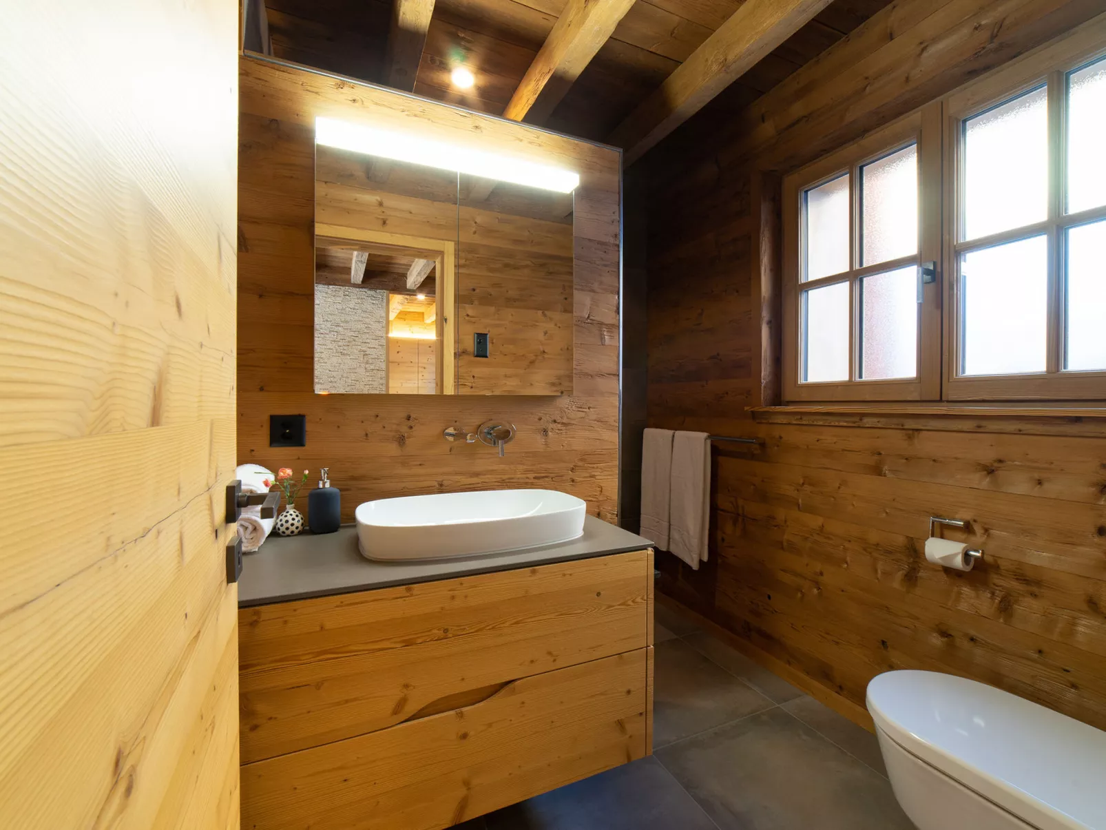 Chalet Brisi - Binnen