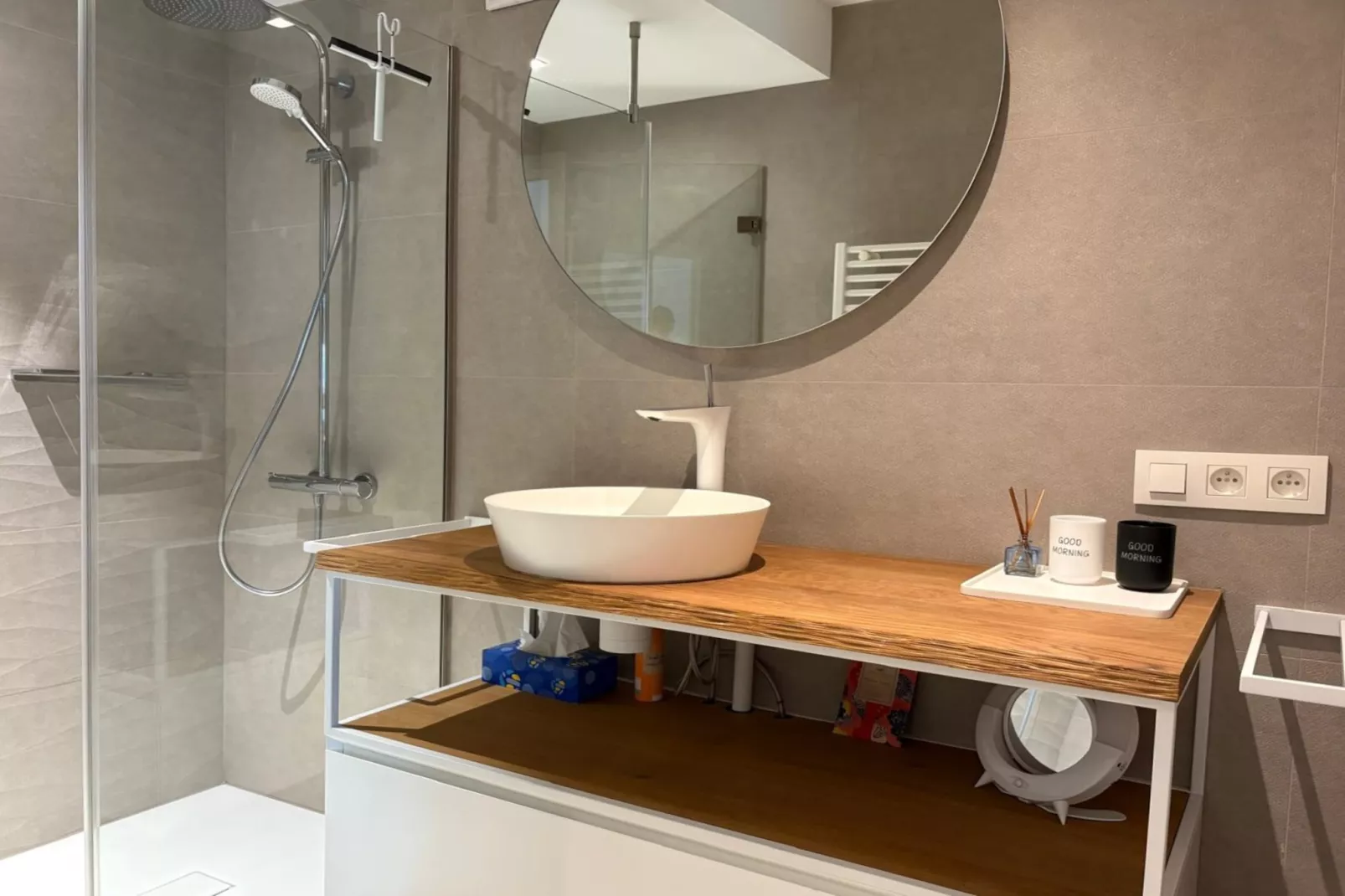 SENATOR 0902 - Badkamer