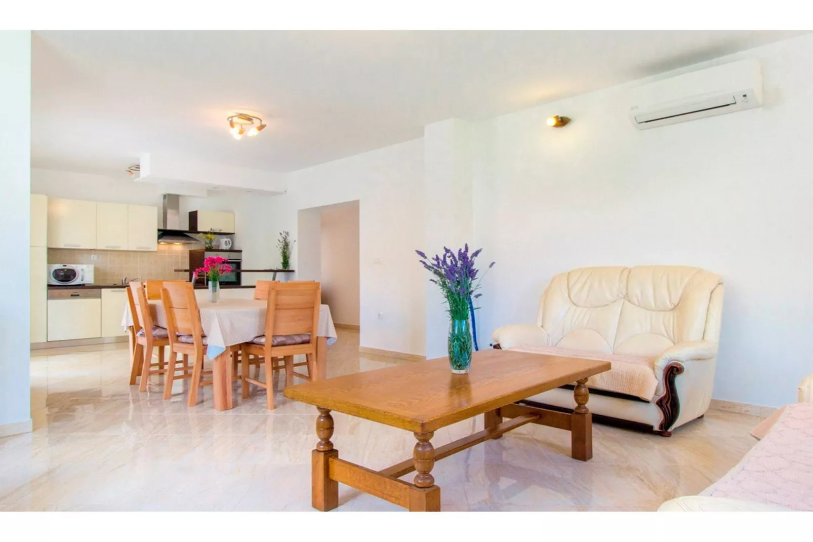 Villa Pletikosa - Woonkamer