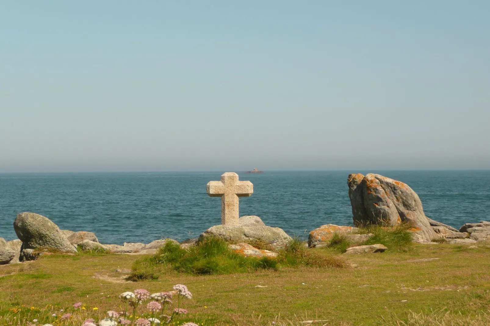 Ferienhaus in Strandnähe Guissény - Gebieden zomer 1km