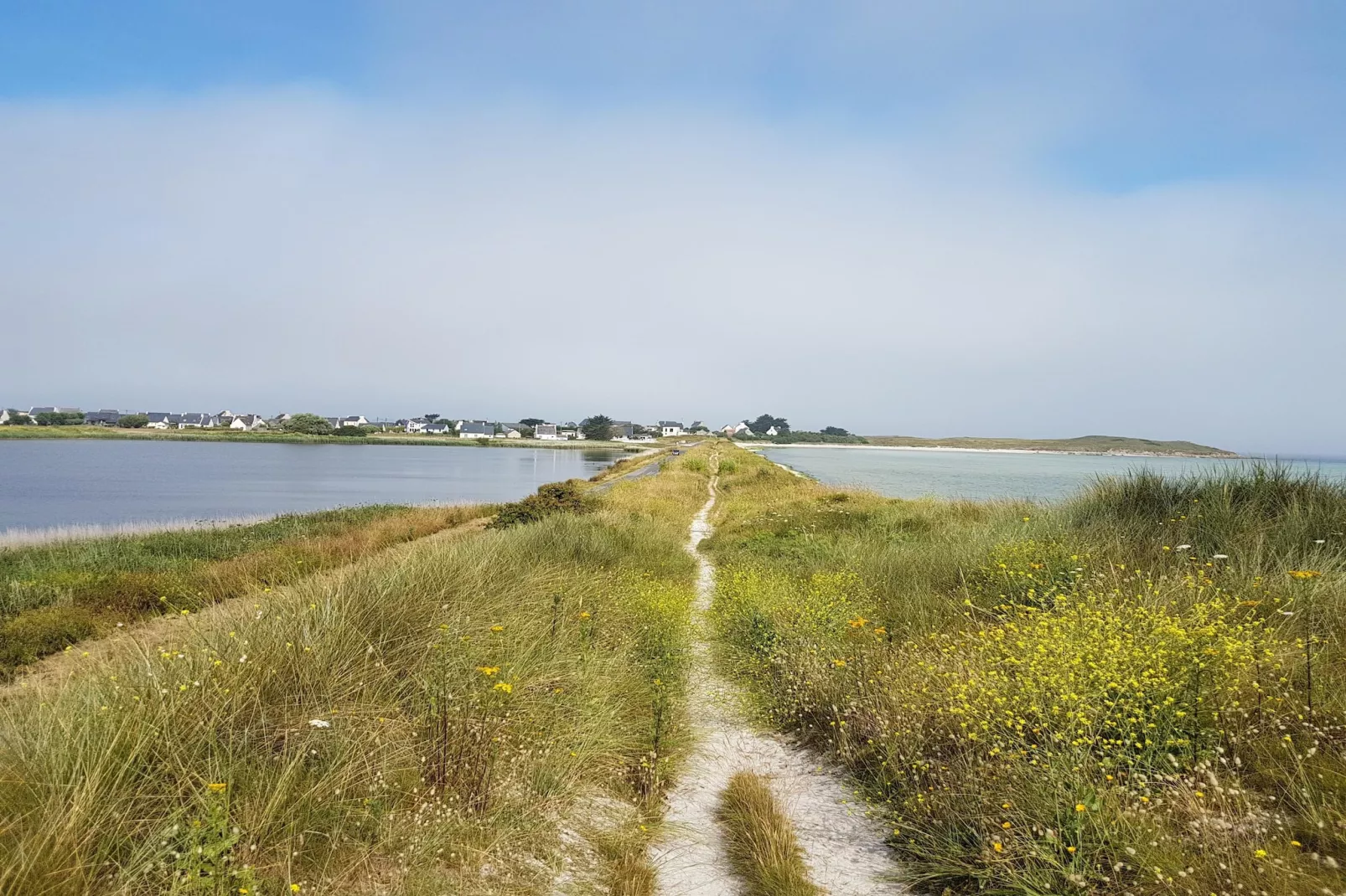 Ferienhaus in Strandnähe Guissény - Gebieden zomer 1km