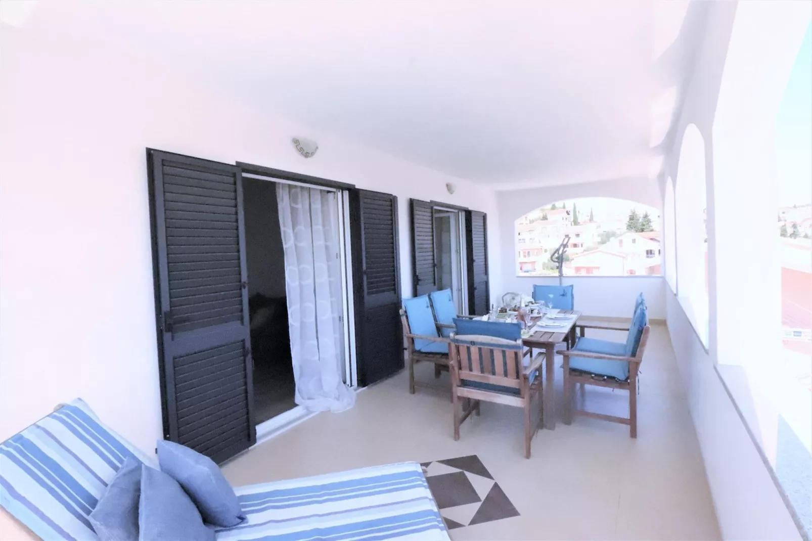 Villa Mendula - Terrasbalkon