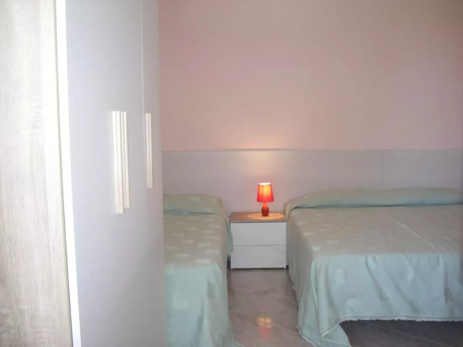 Appartement mit Garten, Terrasse und Grill - Image-tags.info