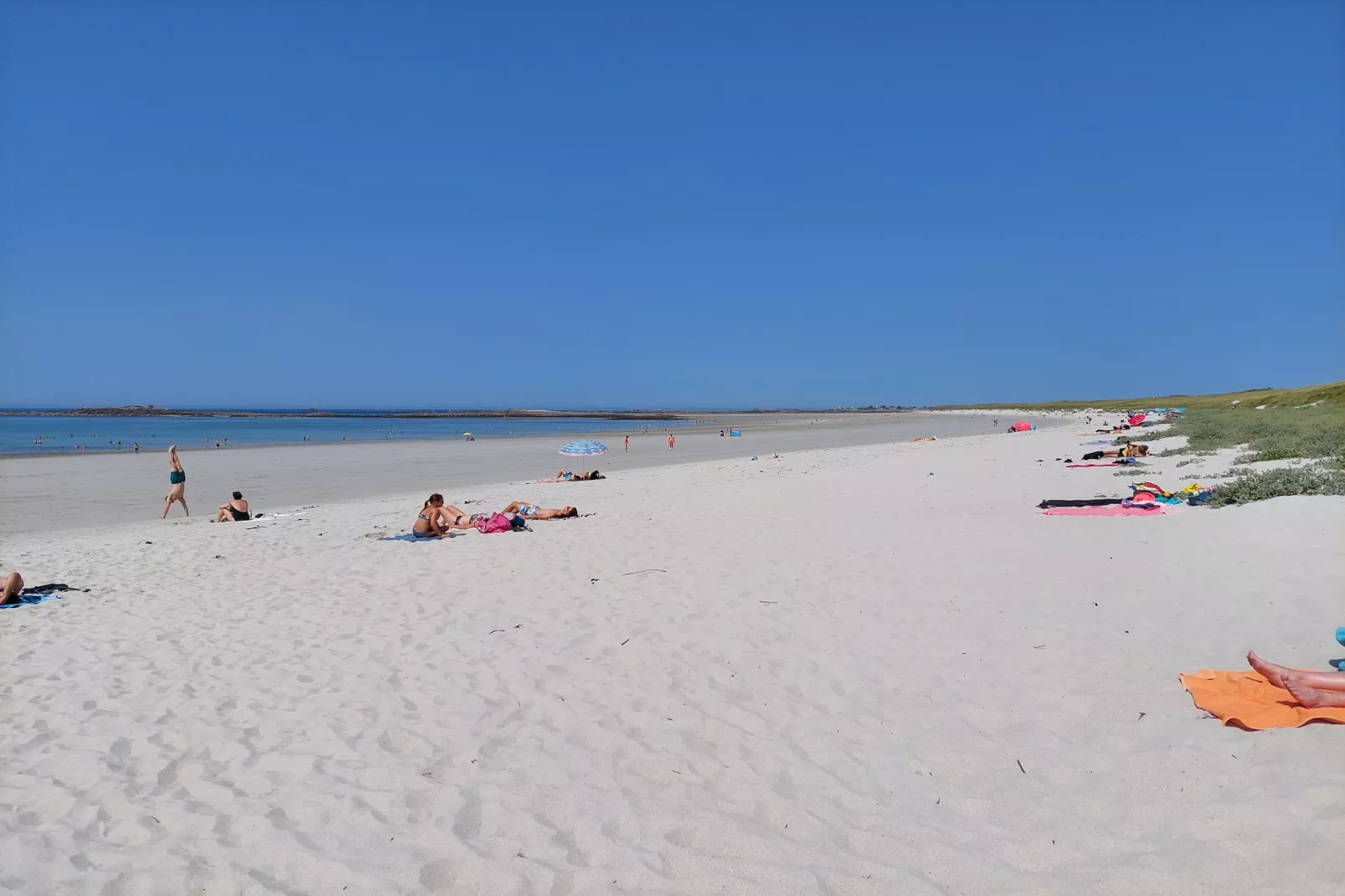 Ferienhaus in Strandnähe Guissény - Gebieden zomer 1km
