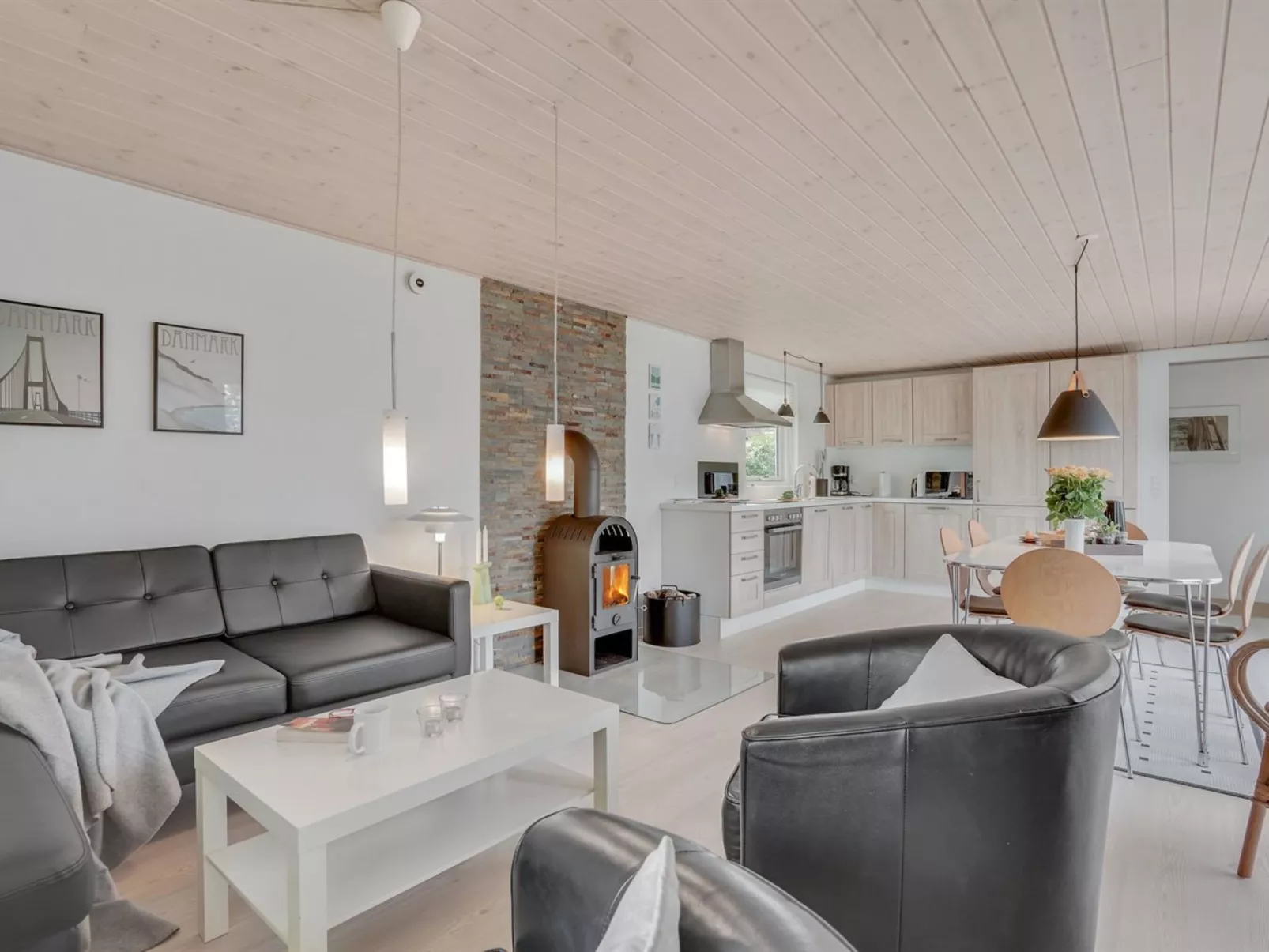 "Kerttuli" - 800m from the sea - Binnen