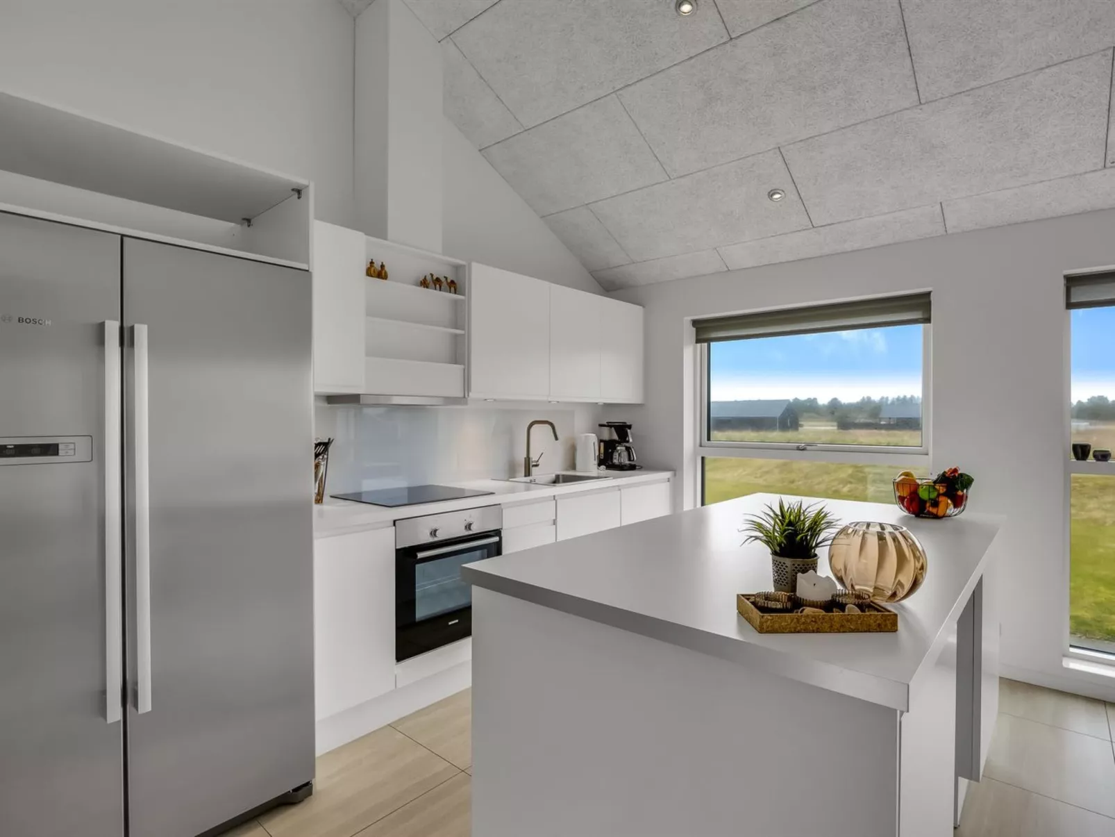 "Tatiane" - 1.5km from the sea - Binnen