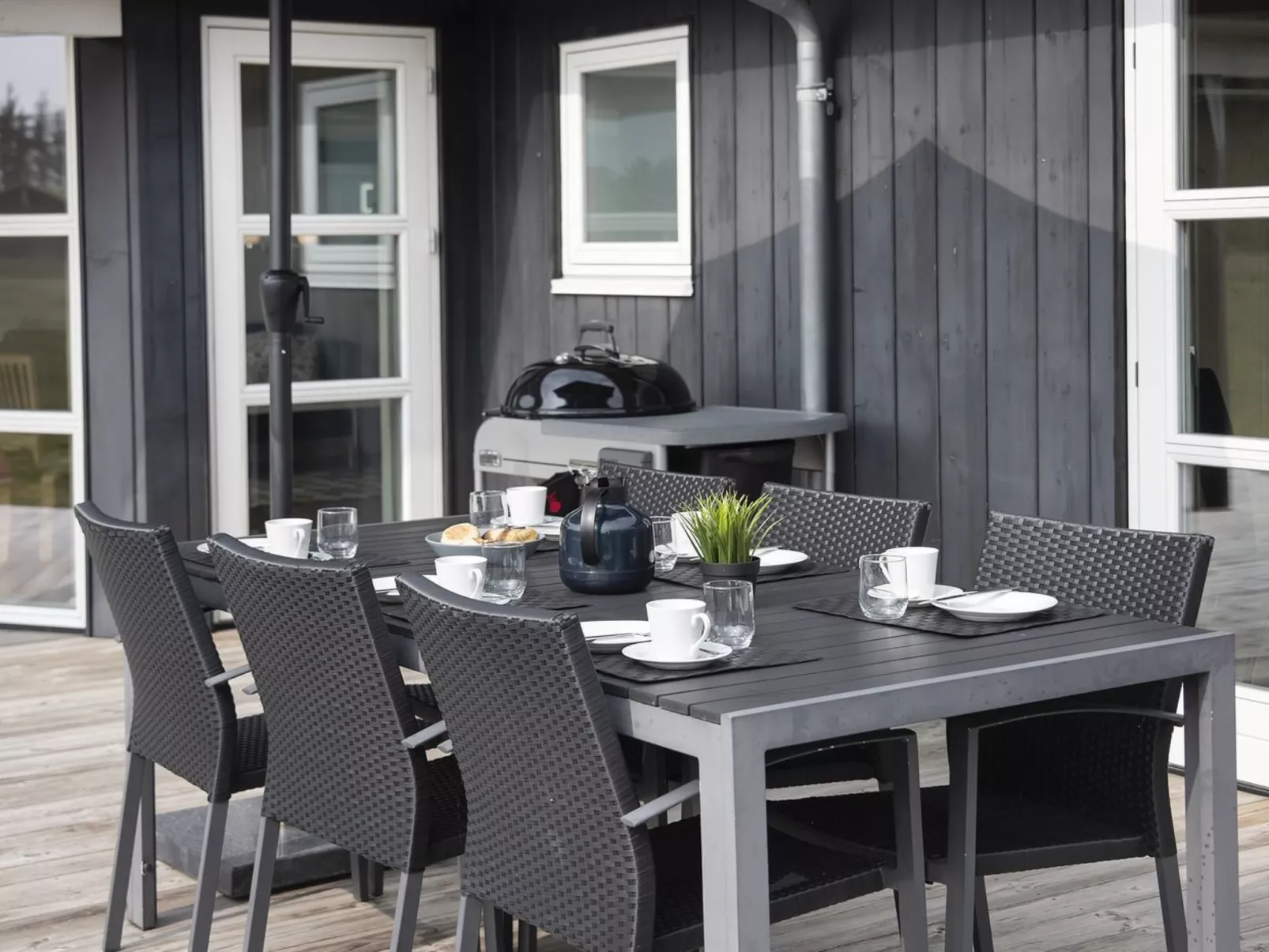 "Tessie" - 1.2km from the sea - Buiten