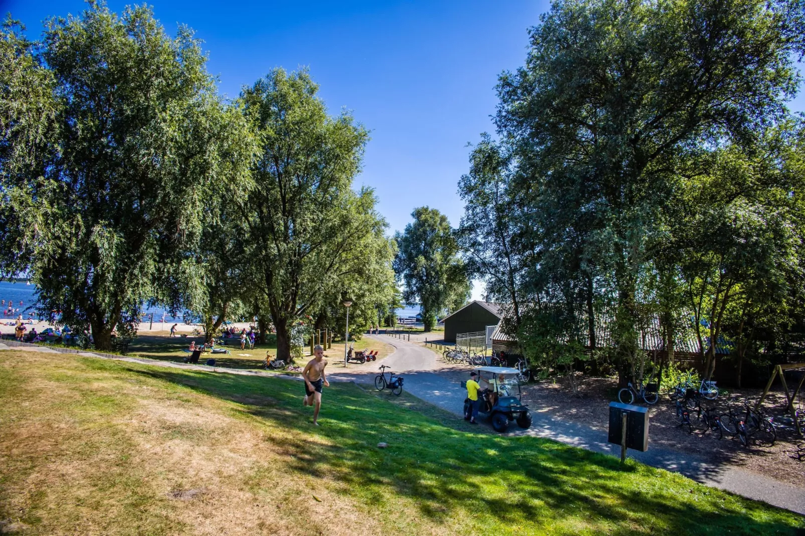 Vakantiepark Bergumermeer 11 - Gebieden zomer 5km