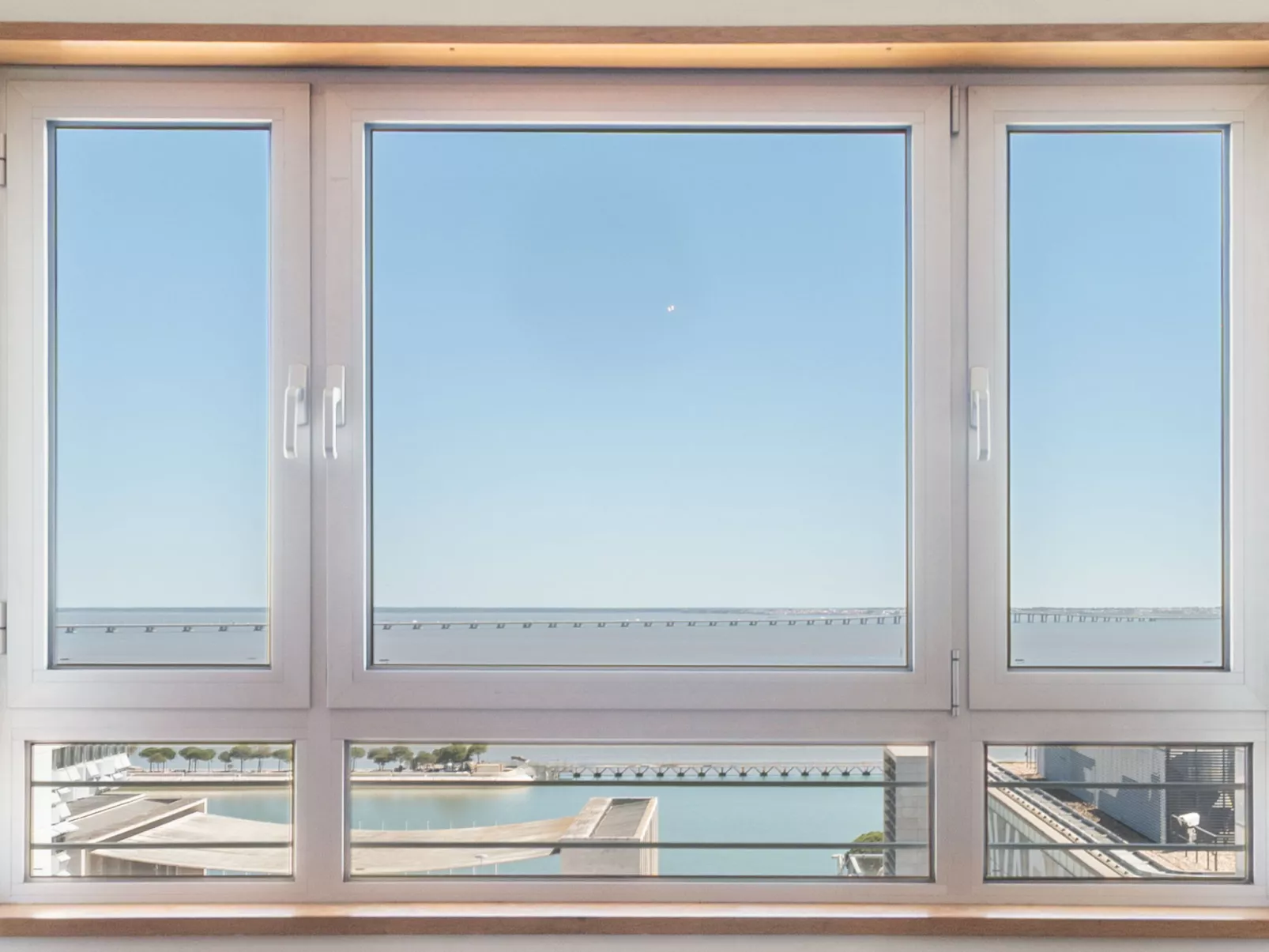 Expo Oriente Lis - Binnen