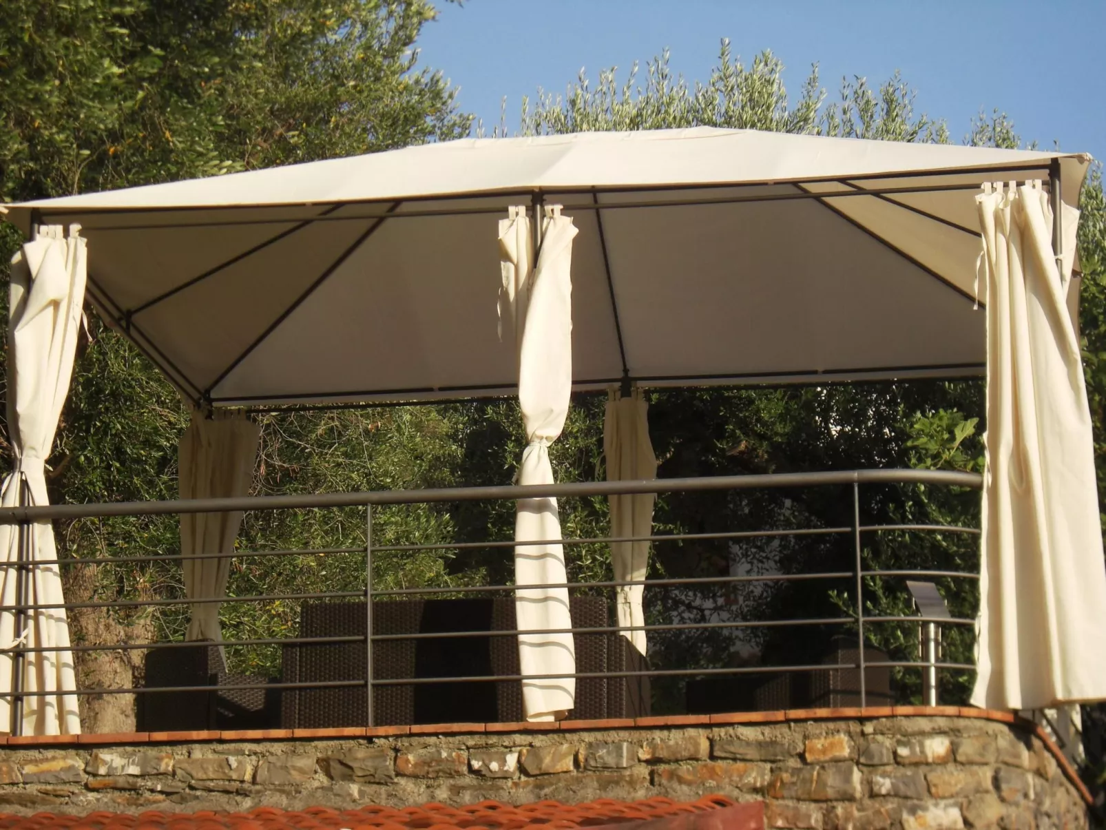 Appartement mit Garten, Terrasse und Grill - Image-tags.info