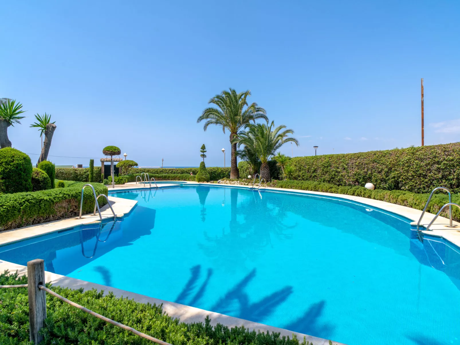 Stella Maris Beachfront 1J by Casasol