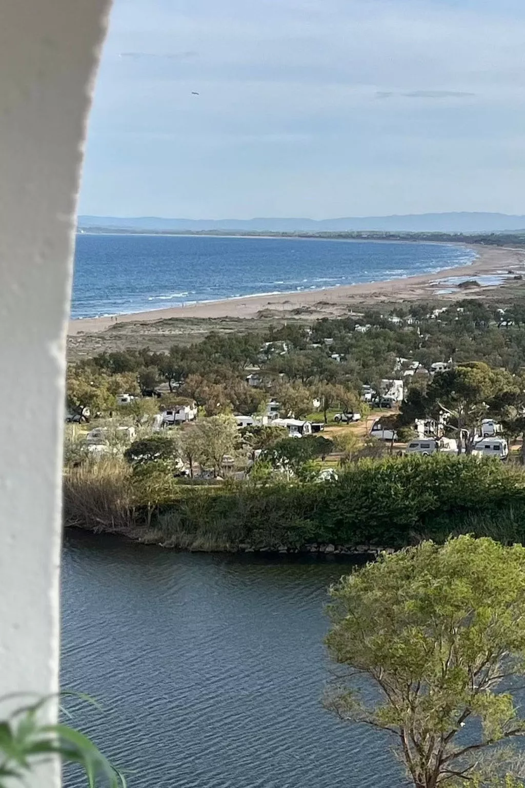 WELCS ESTUDIO 131 EMP cerca del mar