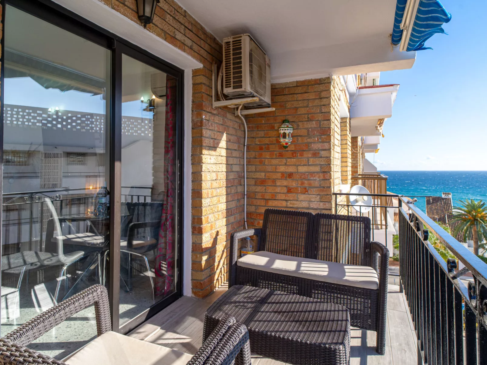 Bahia 49 Apartments by Casasol