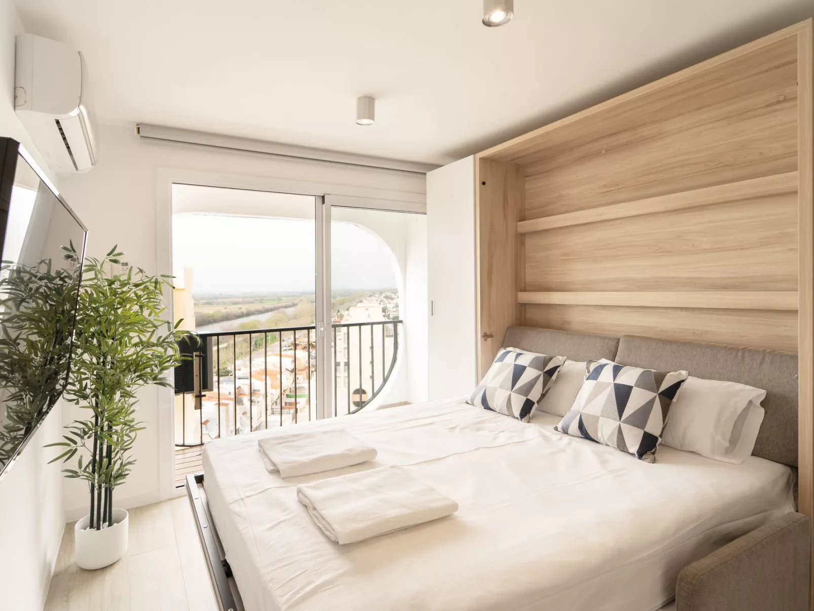 WELCS ESTUDIO 131 EMP cerca del mar