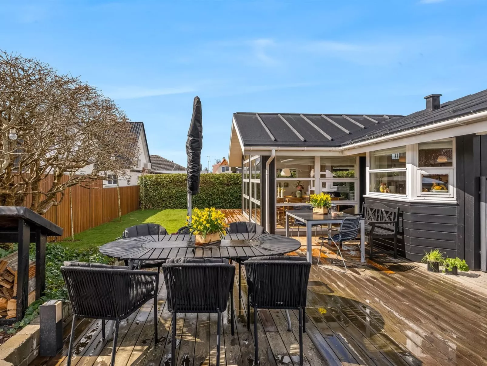 "Sjarlotte" - 100m from the sea