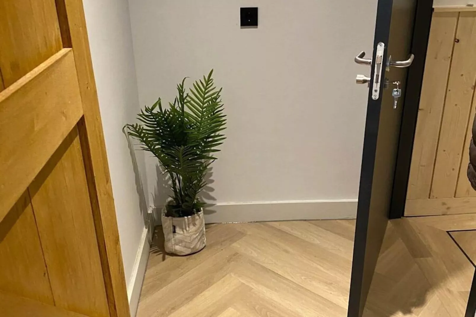 hallreception