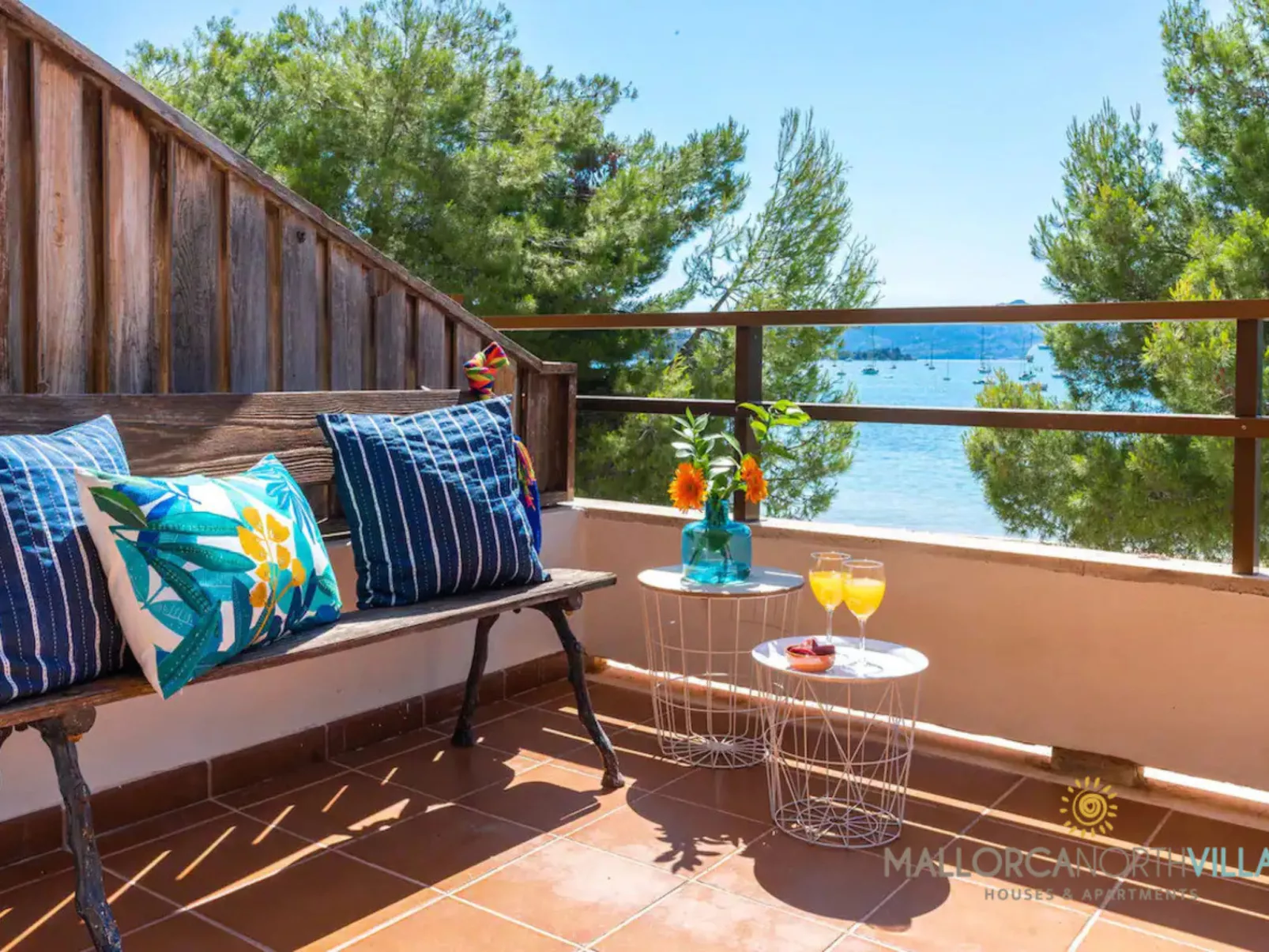 Apartamento Voramar I: Primera Línea en Pine Walk