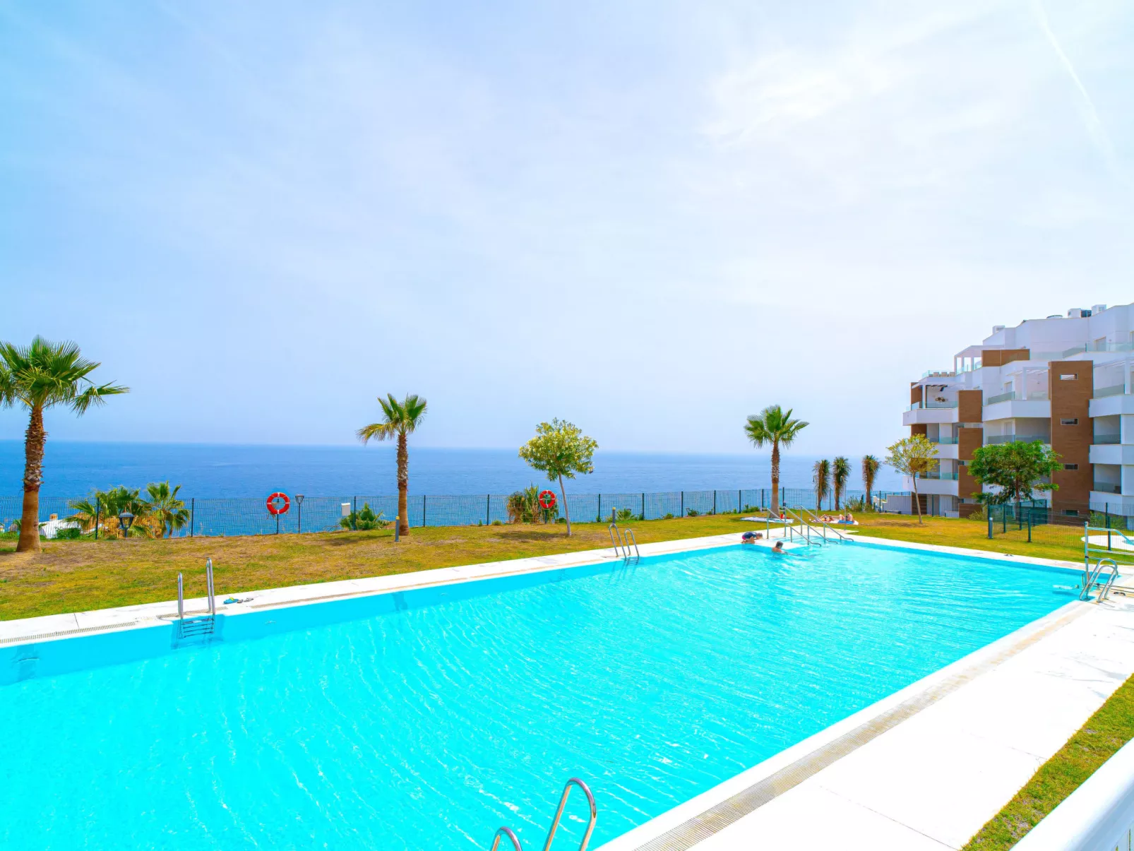 Luxury Rooftop Isea 1132 by Casasol
