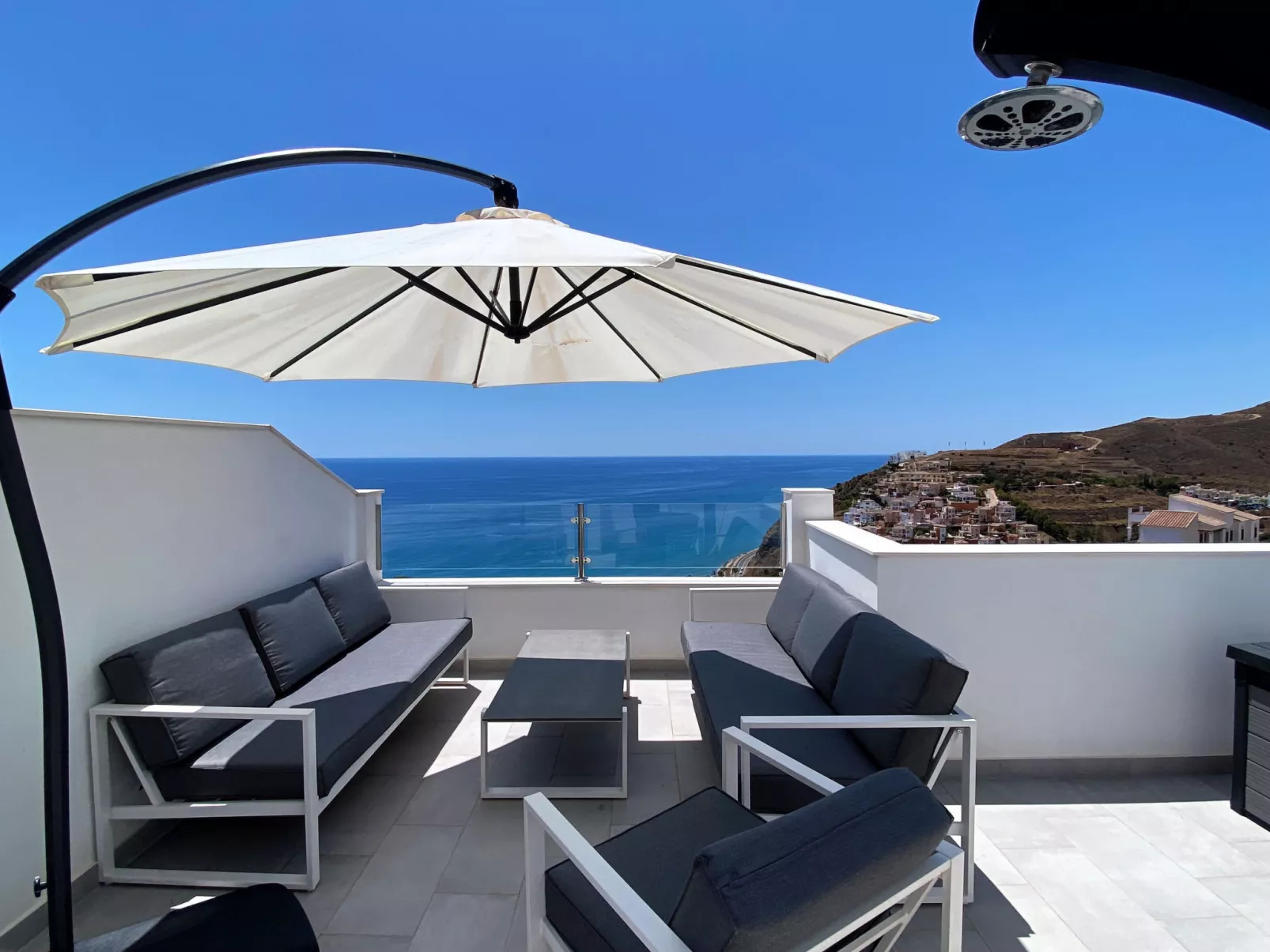 Terrazas de Ladera Duplex 2 by Casasol