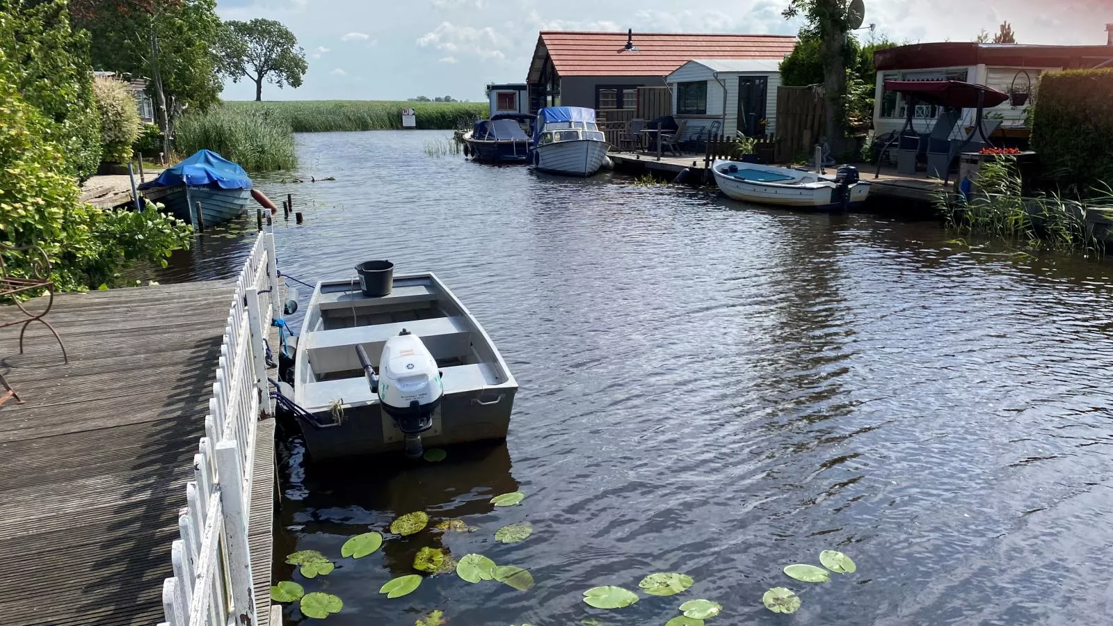 Sluisje 55 - Uitzicht zomer
