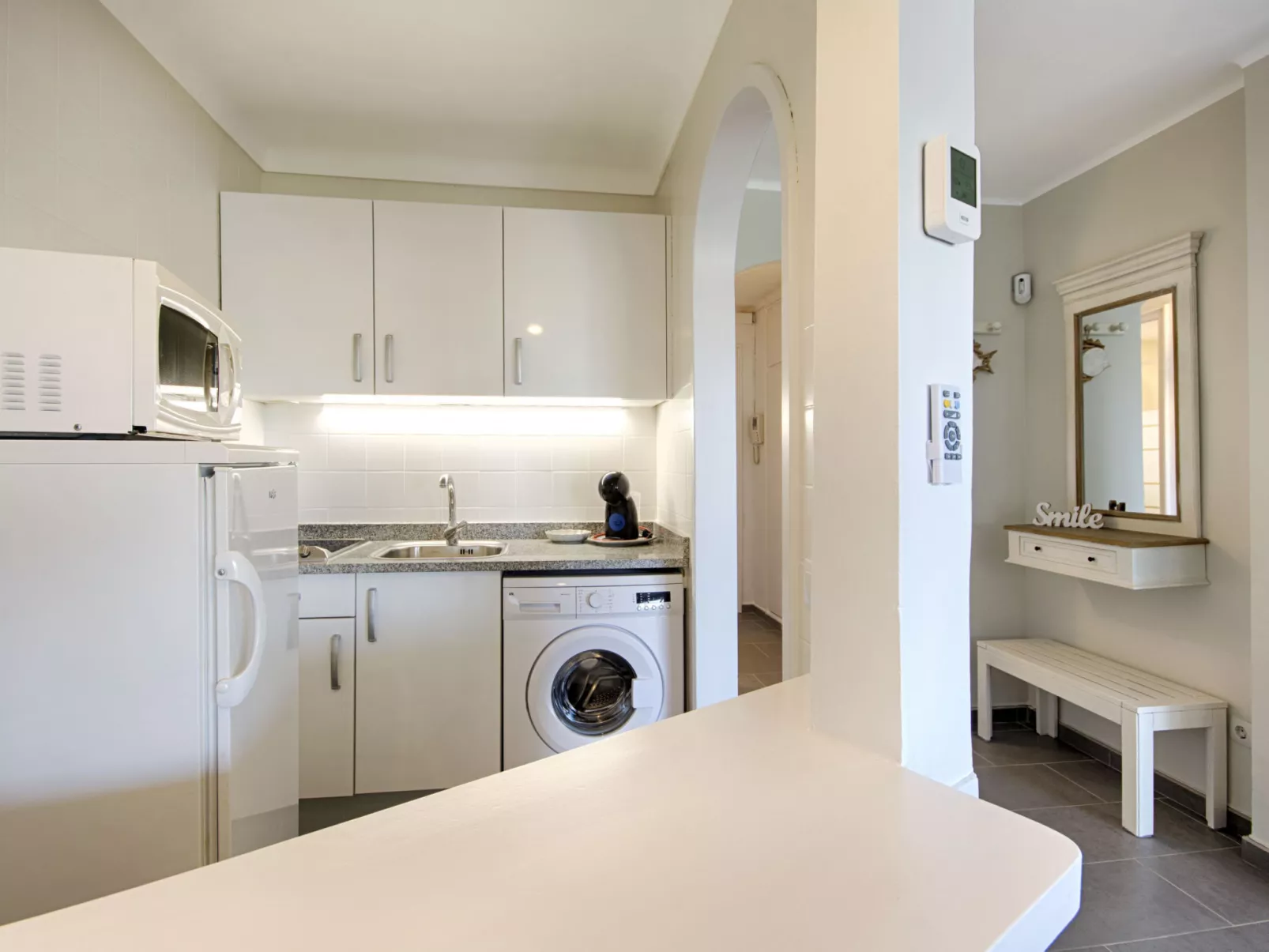 WELCS ESTUDIO PRECIOSO 049 EMP Frente al mar