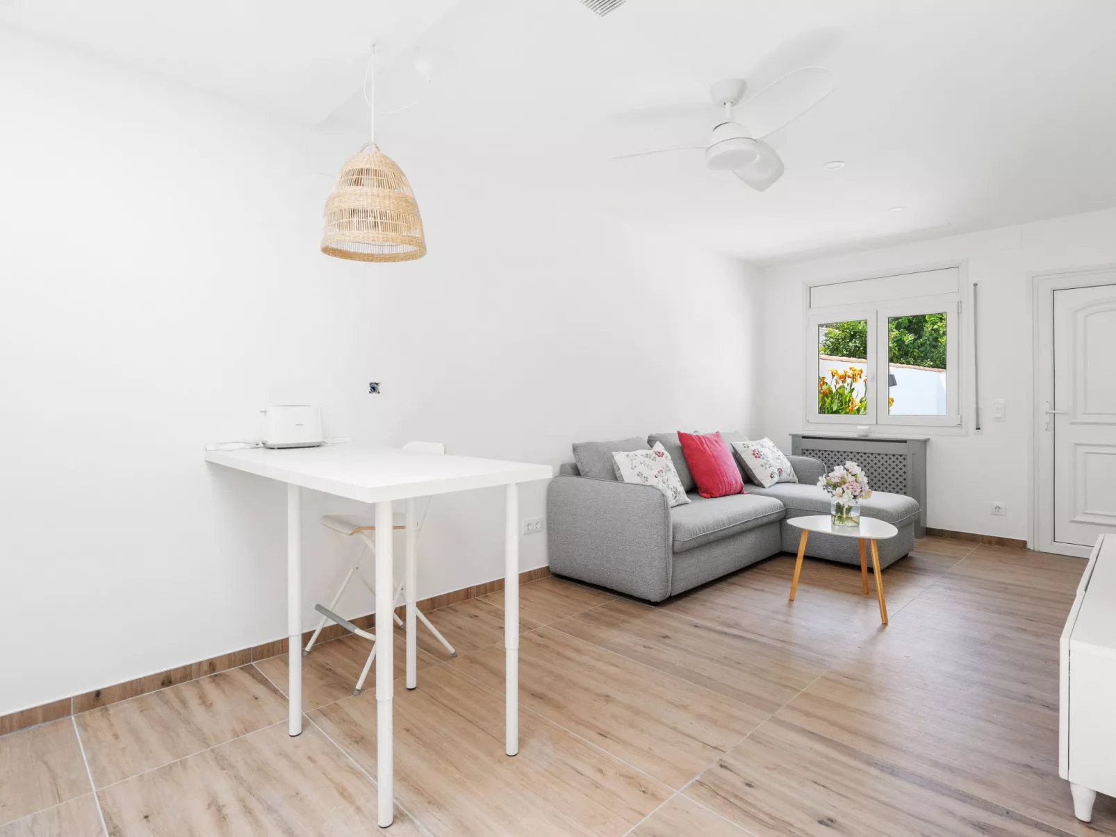 WELCS APARTAMENTO 091 EMP con piscina