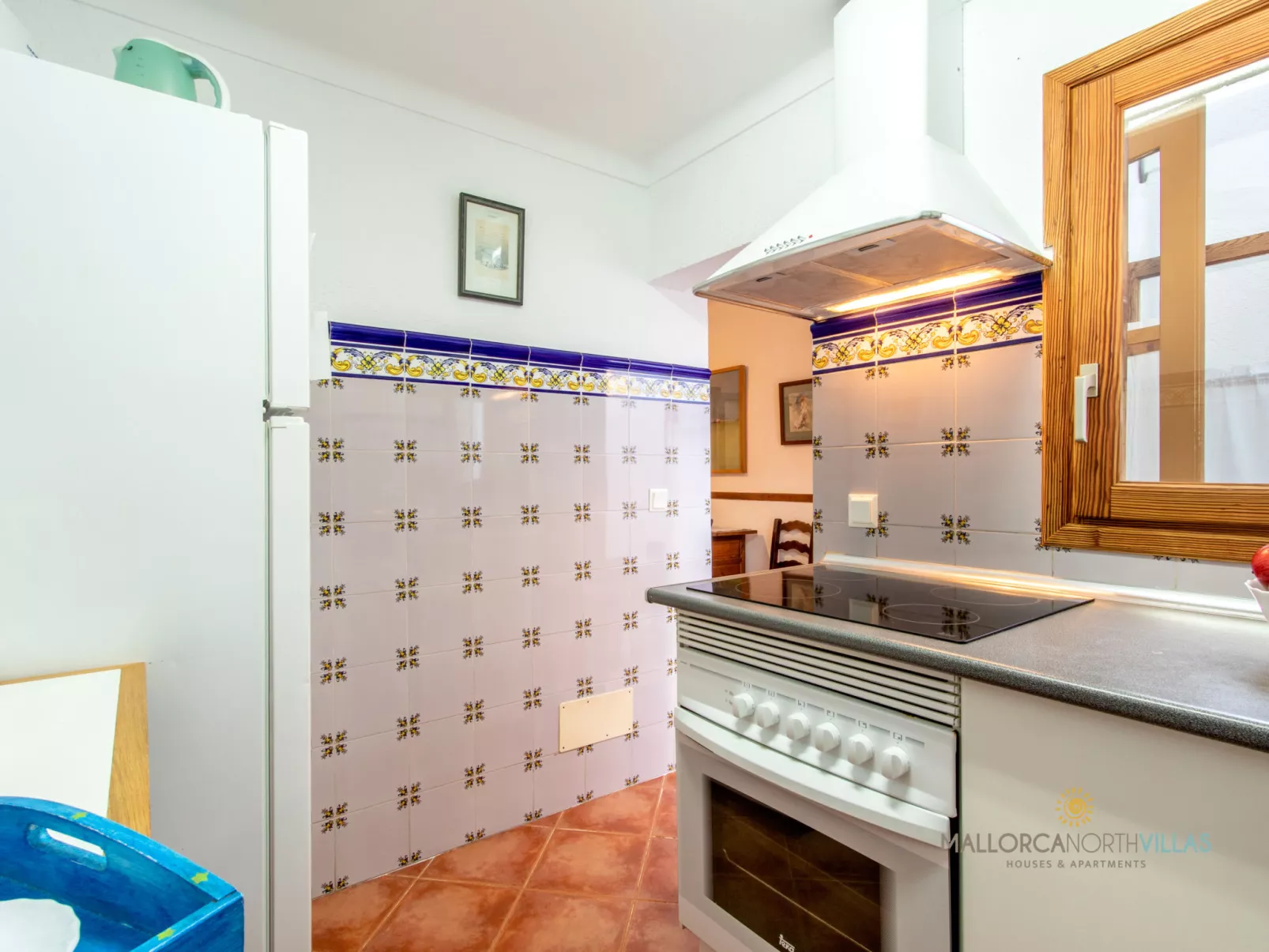 Casa Joana Acogedora Casa de Pueblo con Terraza