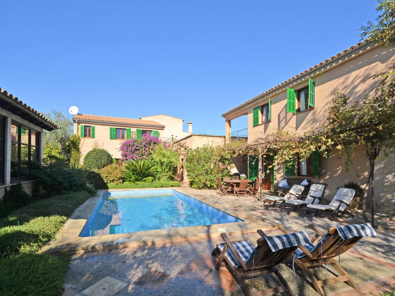 Can Casta (Sonrisa 12)