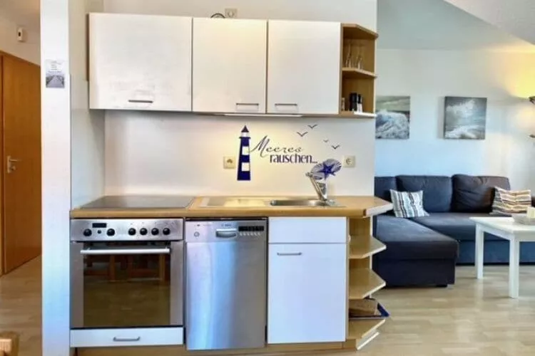 2-Raum-App / 48 qm / 18 DG rechts Kajüte 4 / 4 Pers-Keuken