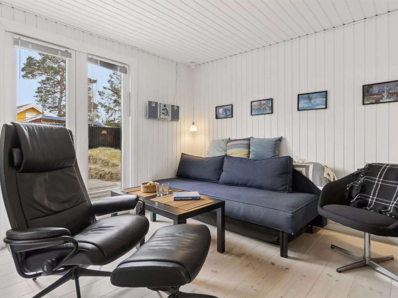 "Talvikki" - 250m from the sea - Binnen