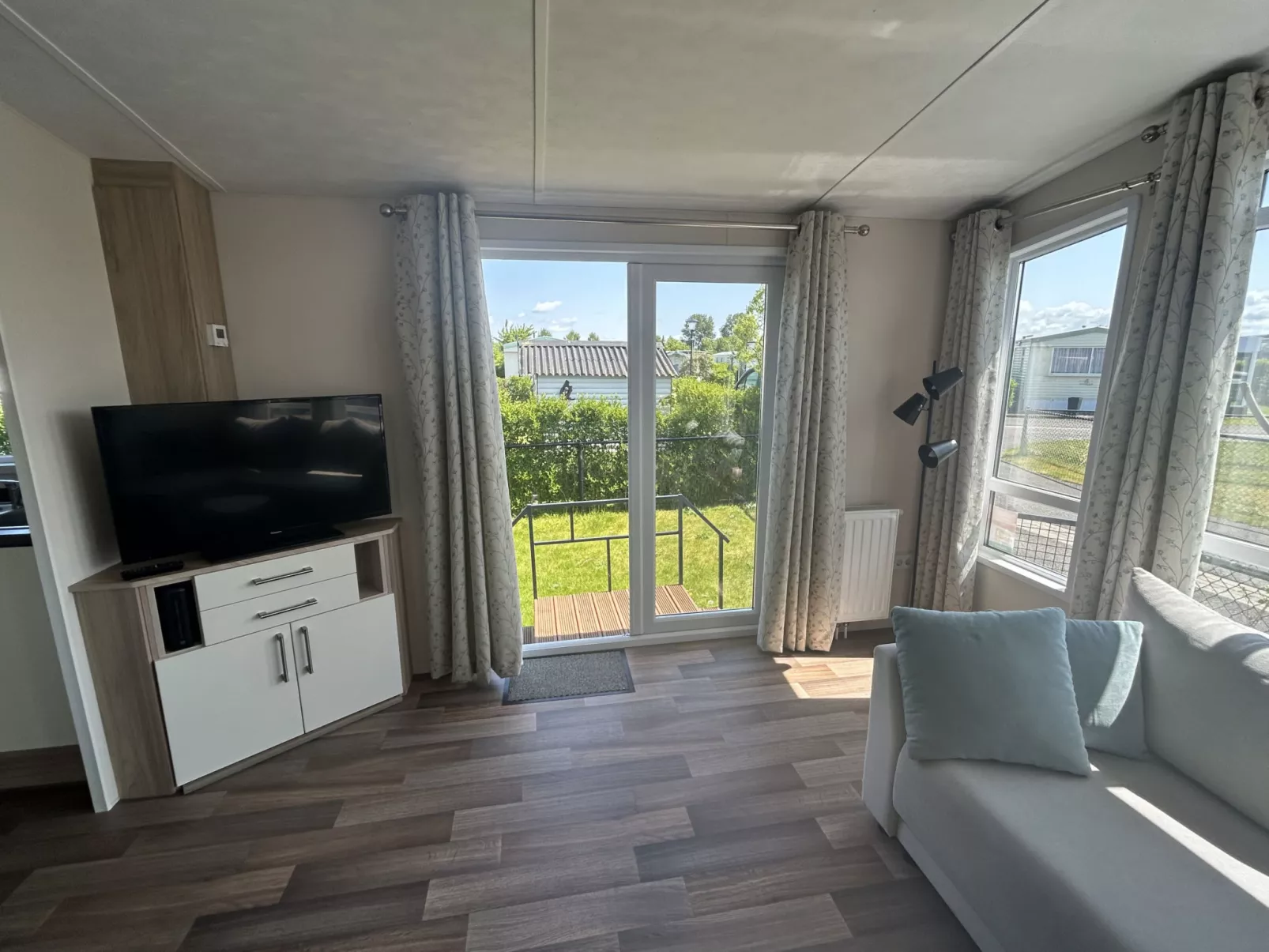 NV 1013 - Beach Resort Nieuwvliet Bad - Binnen