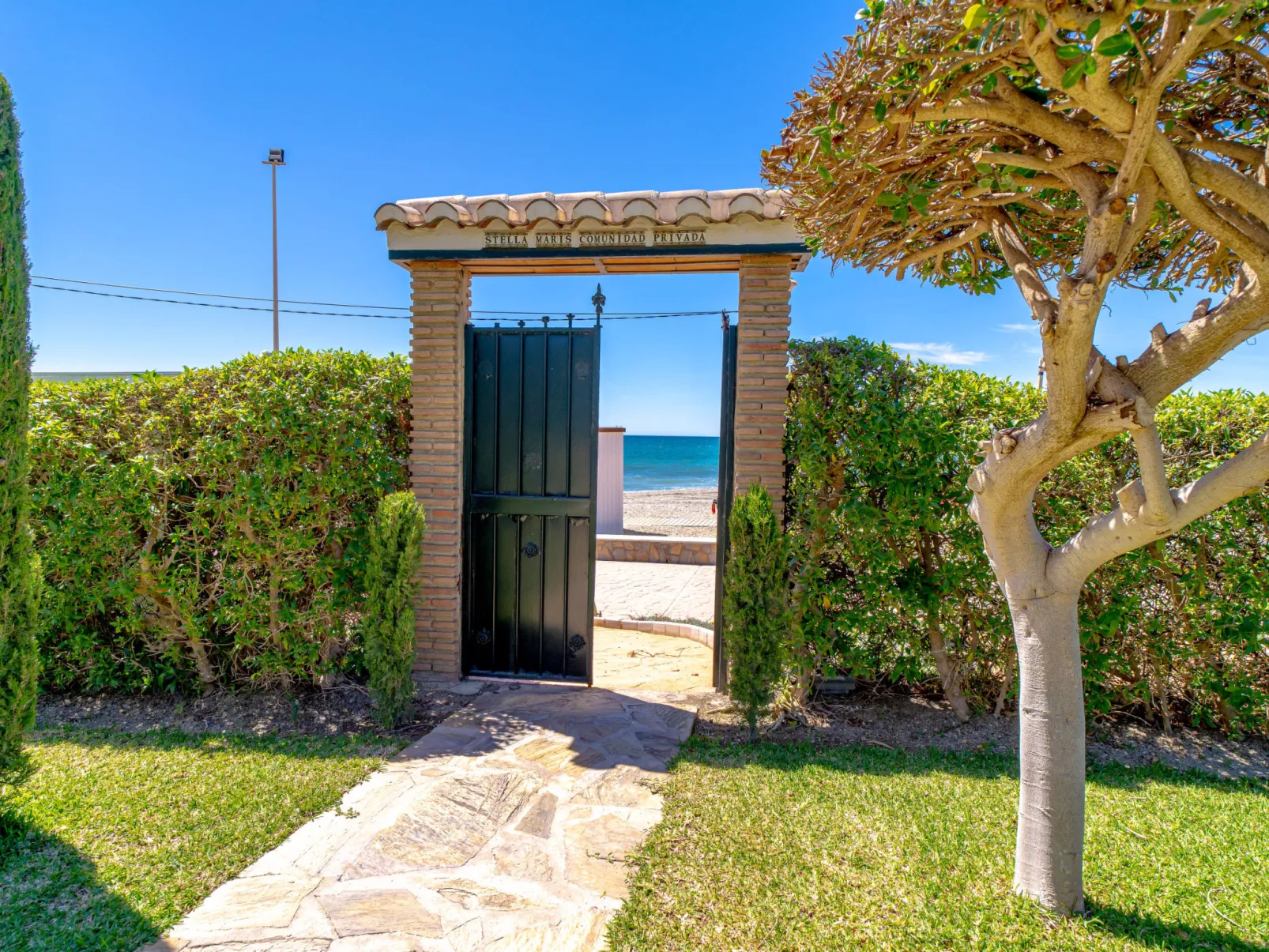 Stella Maris Beachfront 3A by Casasol - Buiten