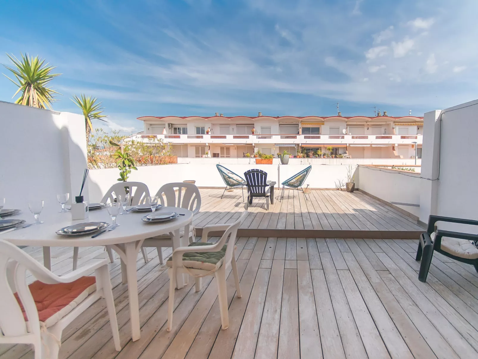 WELCS APARTAMENTO 234 EMP con una gran terraza - Buiten