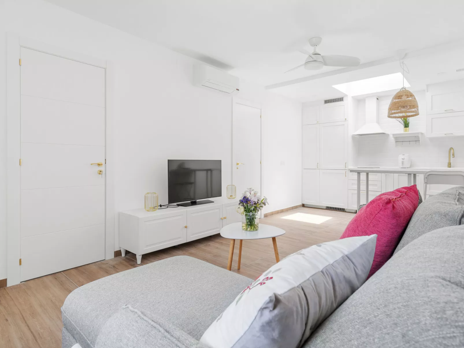 WELCS APARTAMENTO 091 EMP con piscina - Binnen