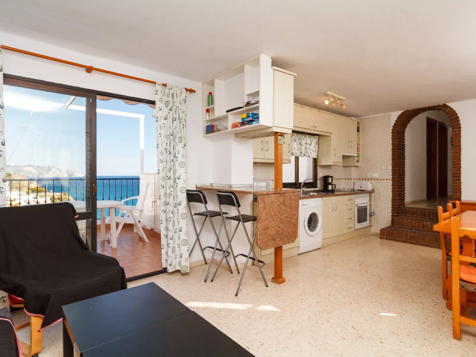 Capistrano Playa 703 by Casasol - Binnen