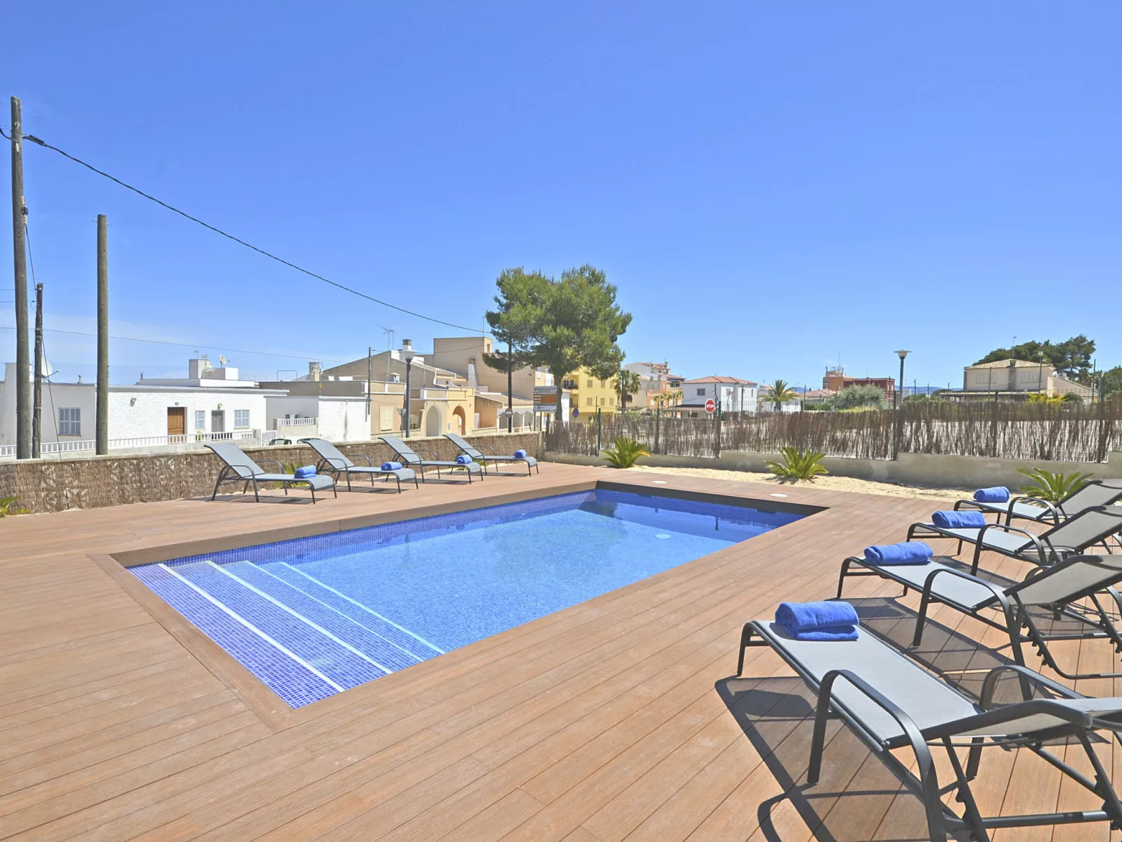 Pinocha (Villa Anglessos) - Buiten