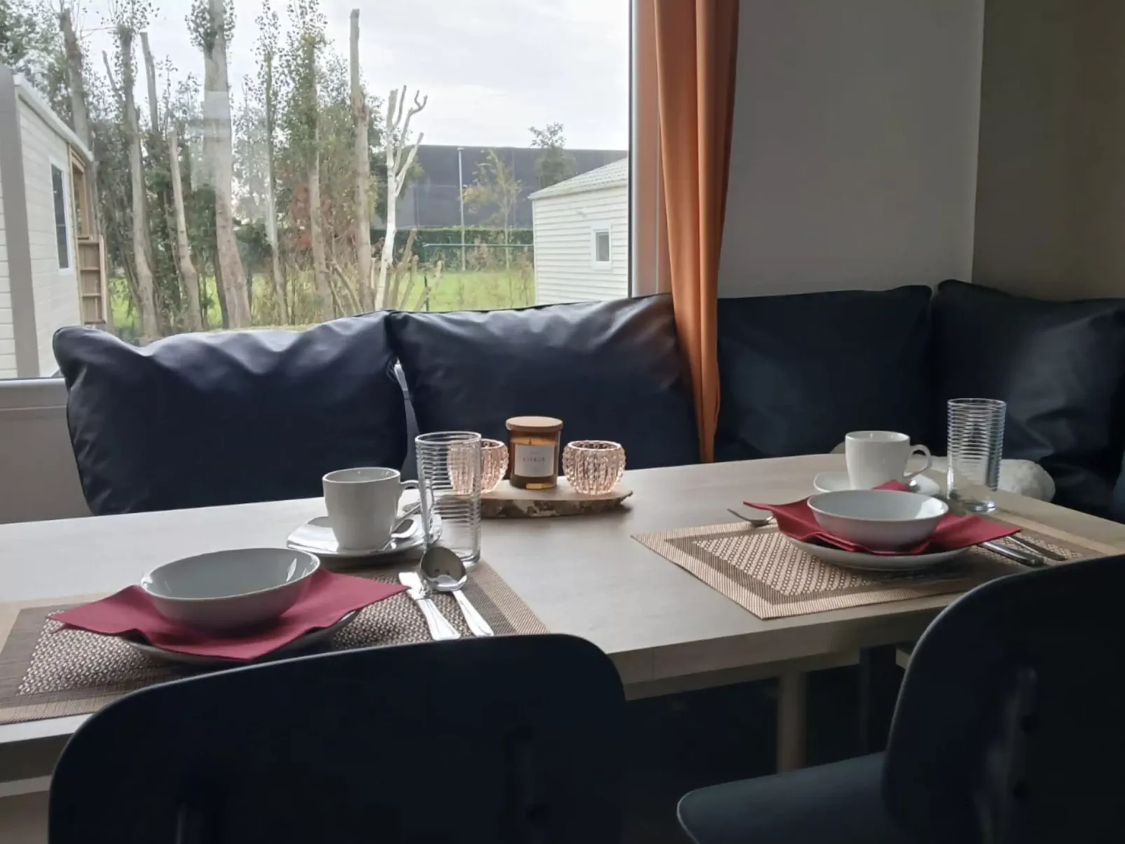 Vakantiepark Klein Strand - Cottage 4p - Binnen