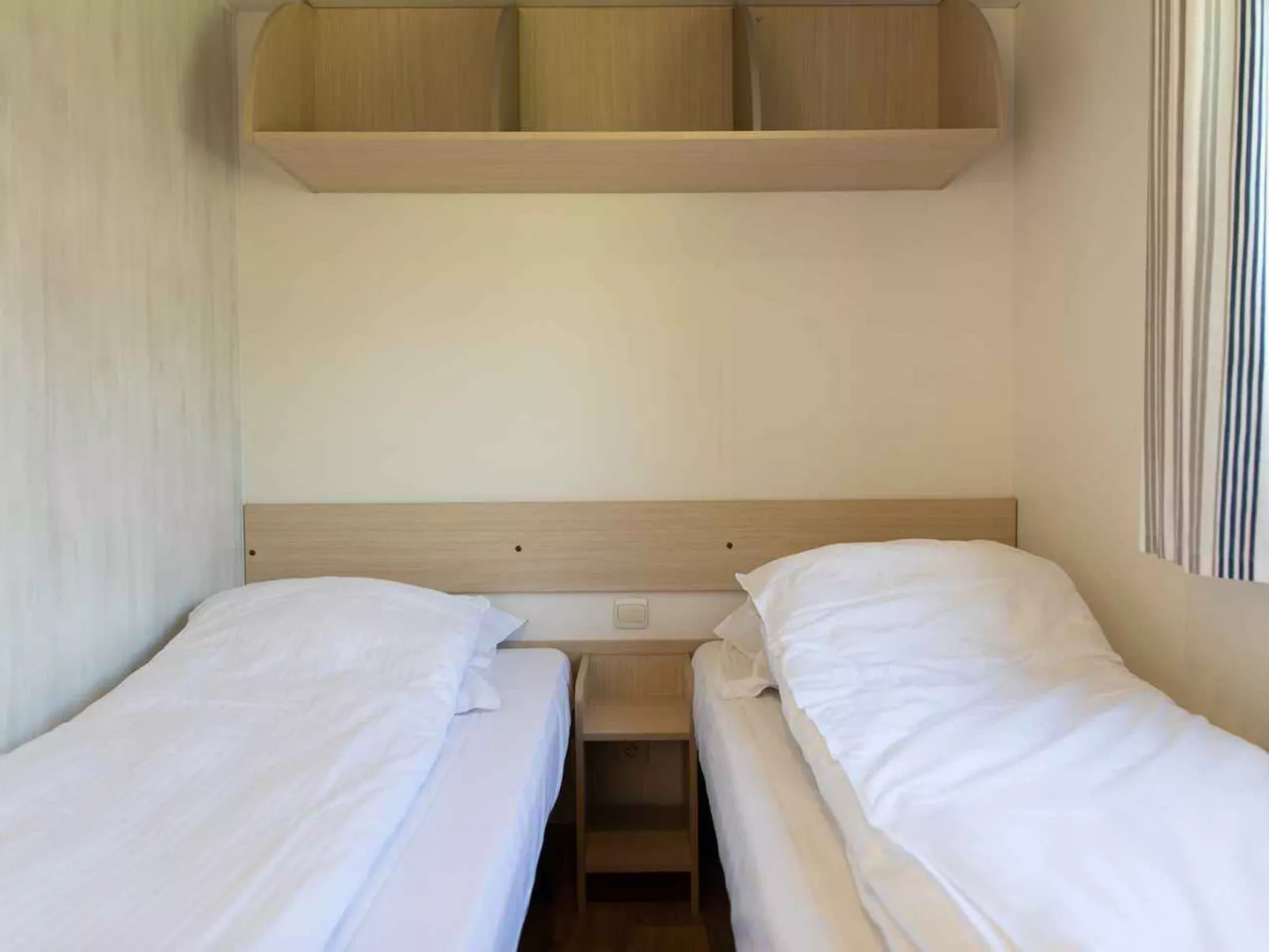 Vakantiepark Klein Strand - Comfort Chalet 4p H - Binnen