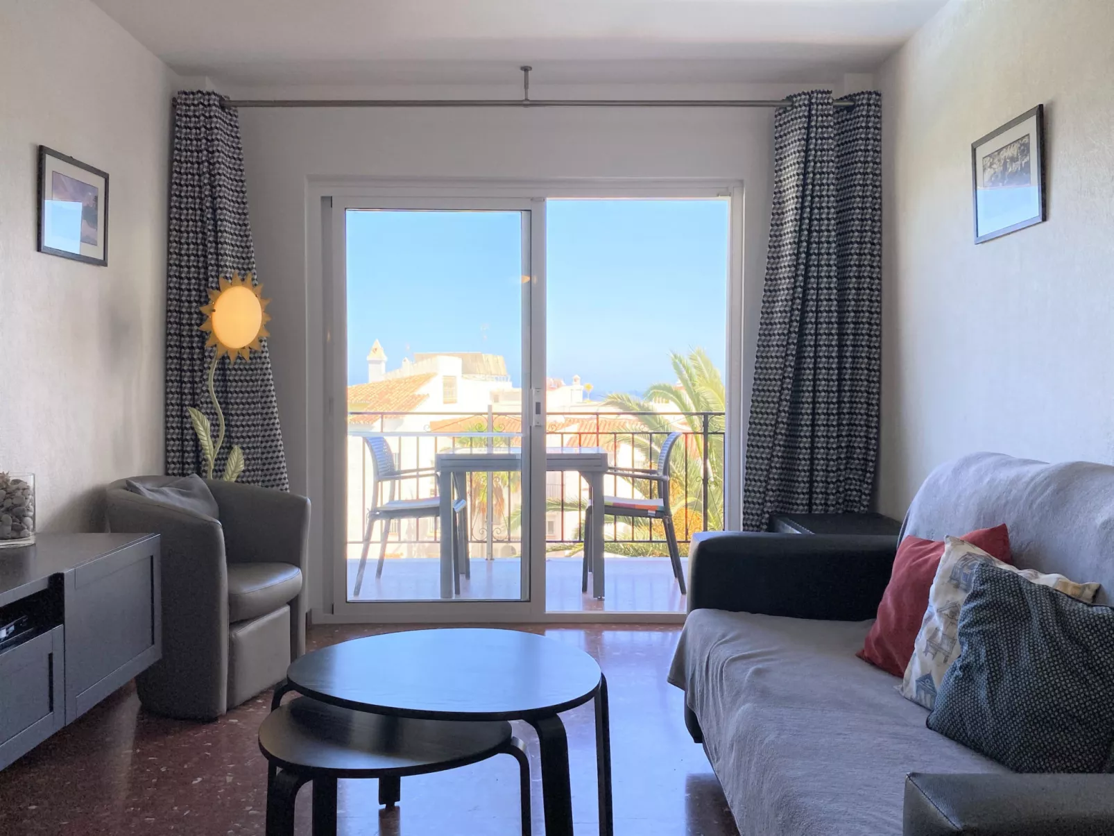 Acapulco Apartment 16 by Casasol - Binnen