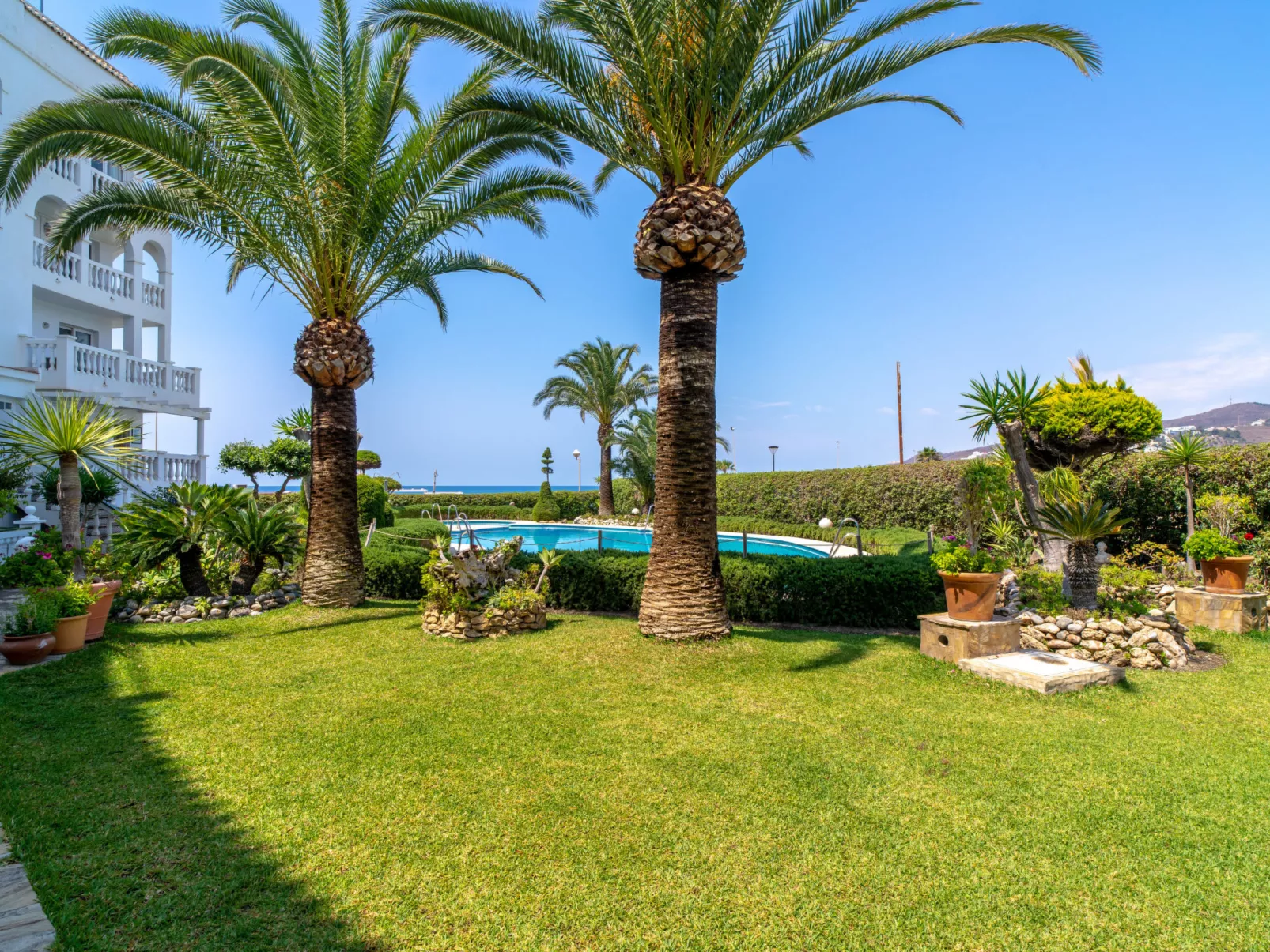 Stella Maris Beachfront B by Casasol - Buiten