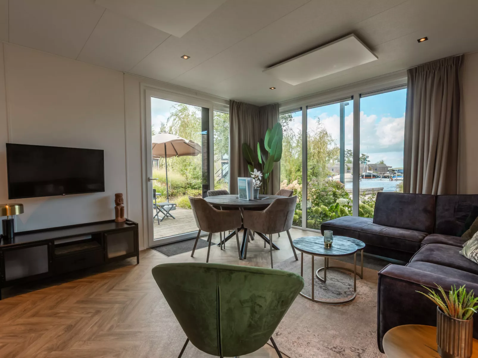 Vakantiepark Wiedense meren - Chalet Comfort + - Binnen