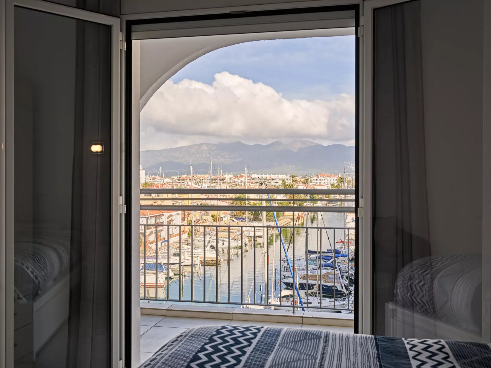 WELCS DUPLEX 026 EMP frente al canal y vistas - Binnen