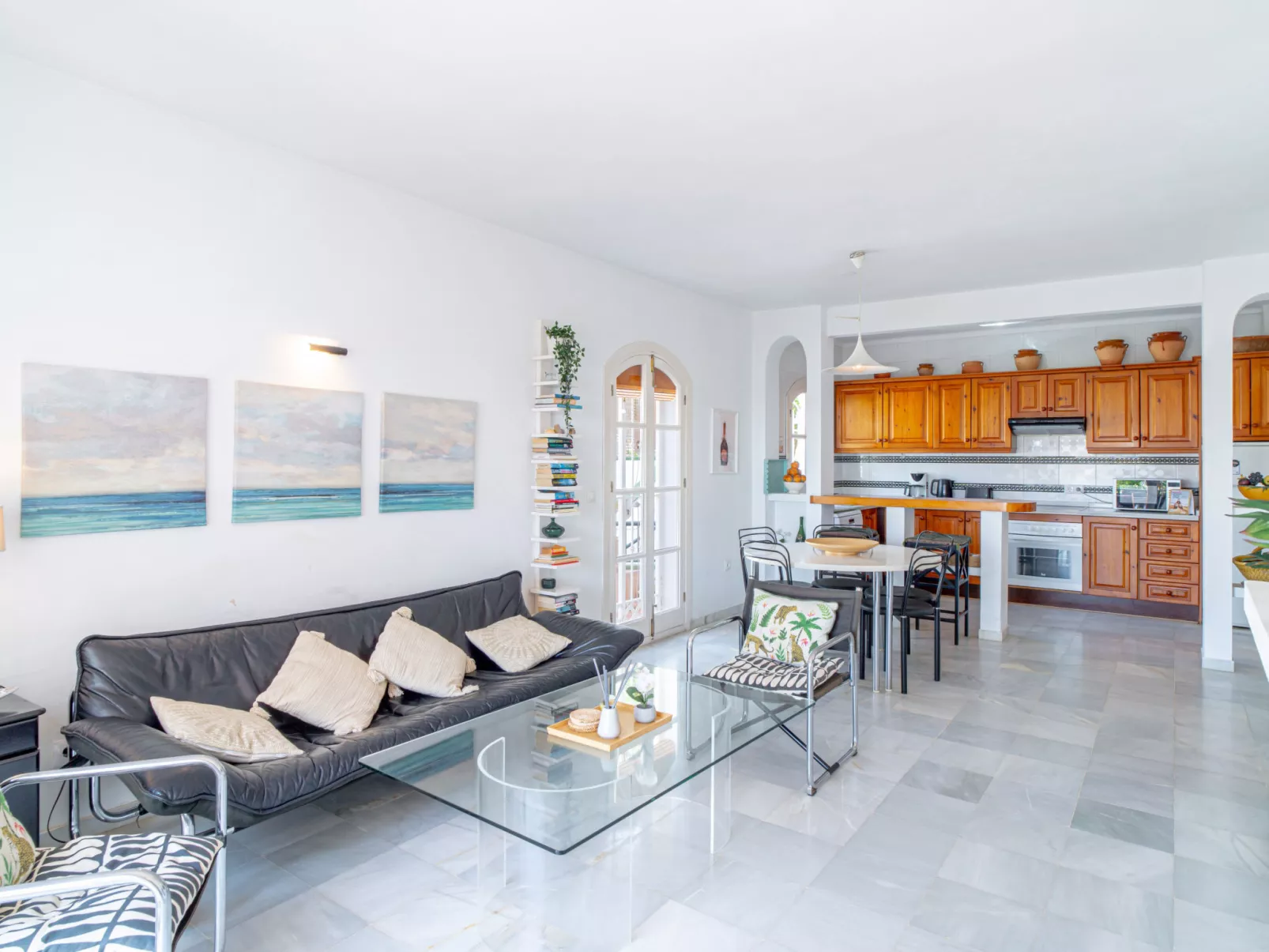 Casa Corazon Burriana by Casasol - Binnen